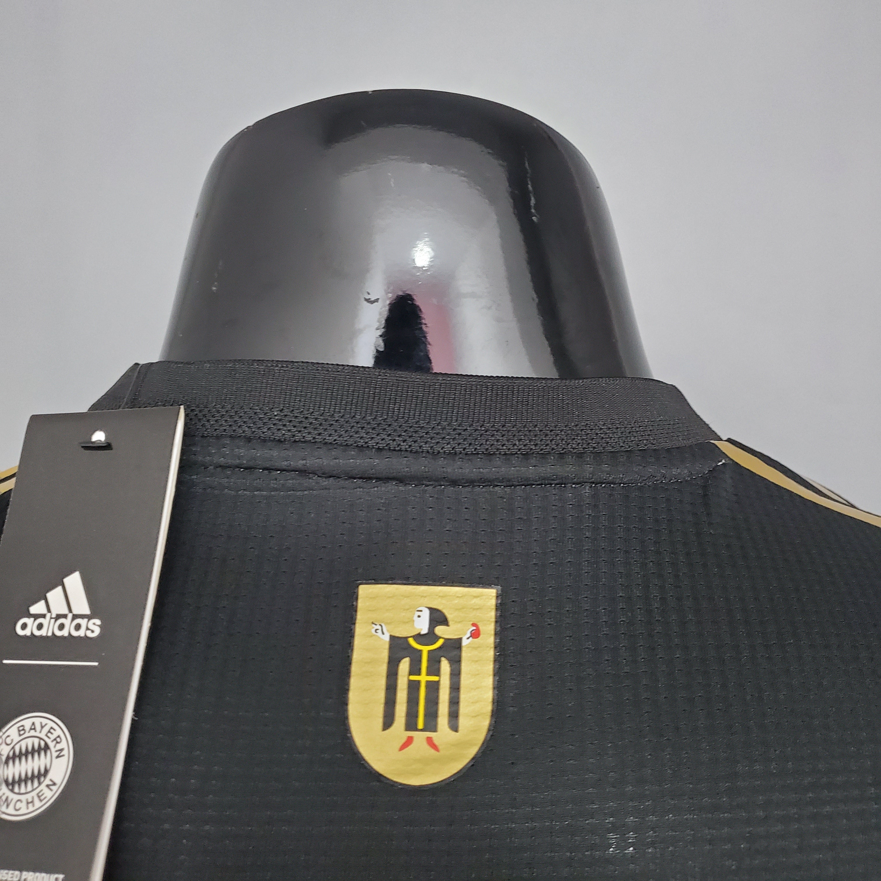 Bayern de Munich 2021/22 Vapor Match (Segunda equipación)