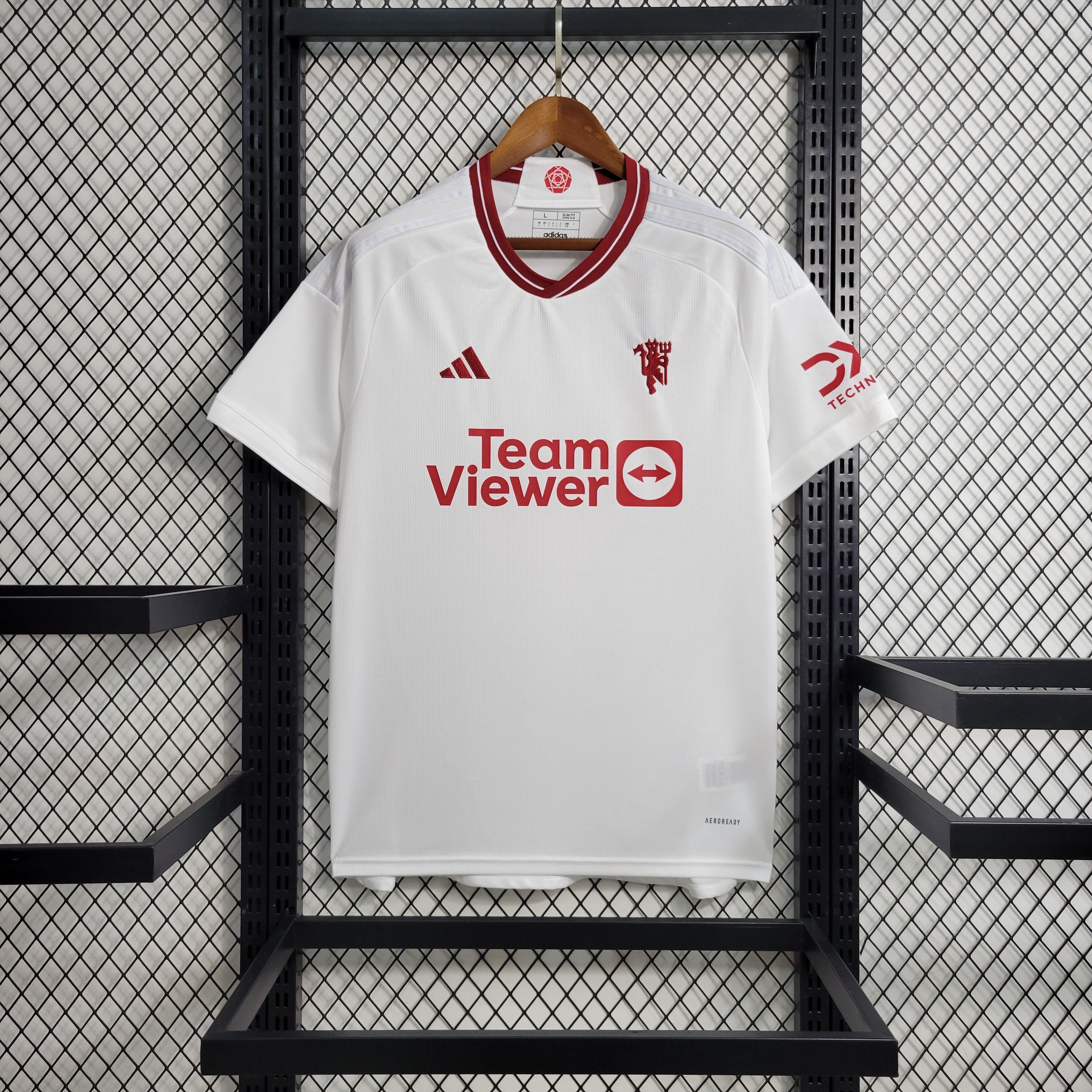 Manchester United 2023/24 (Segunda equipación)