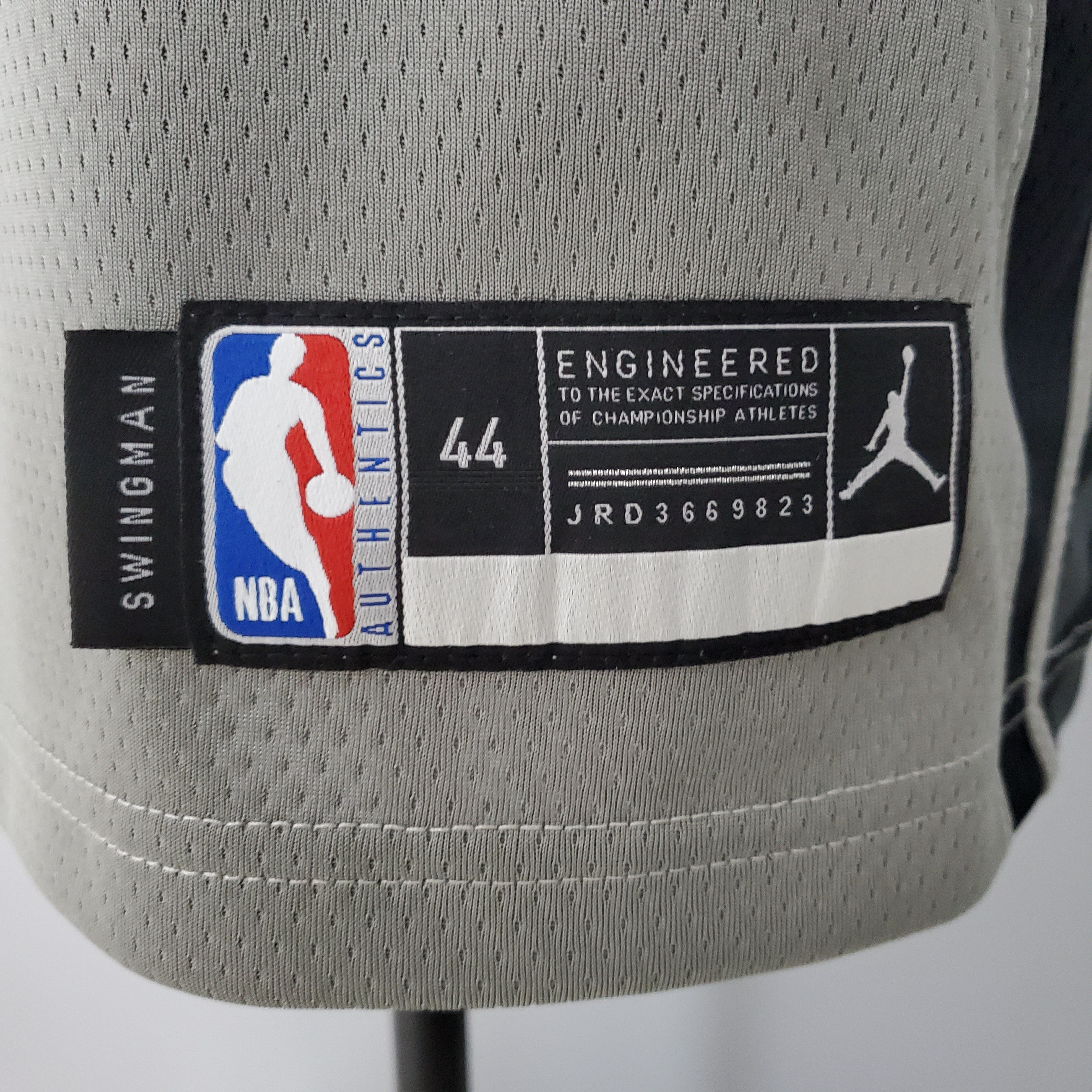 Brooklyn Nets City Edition Gray