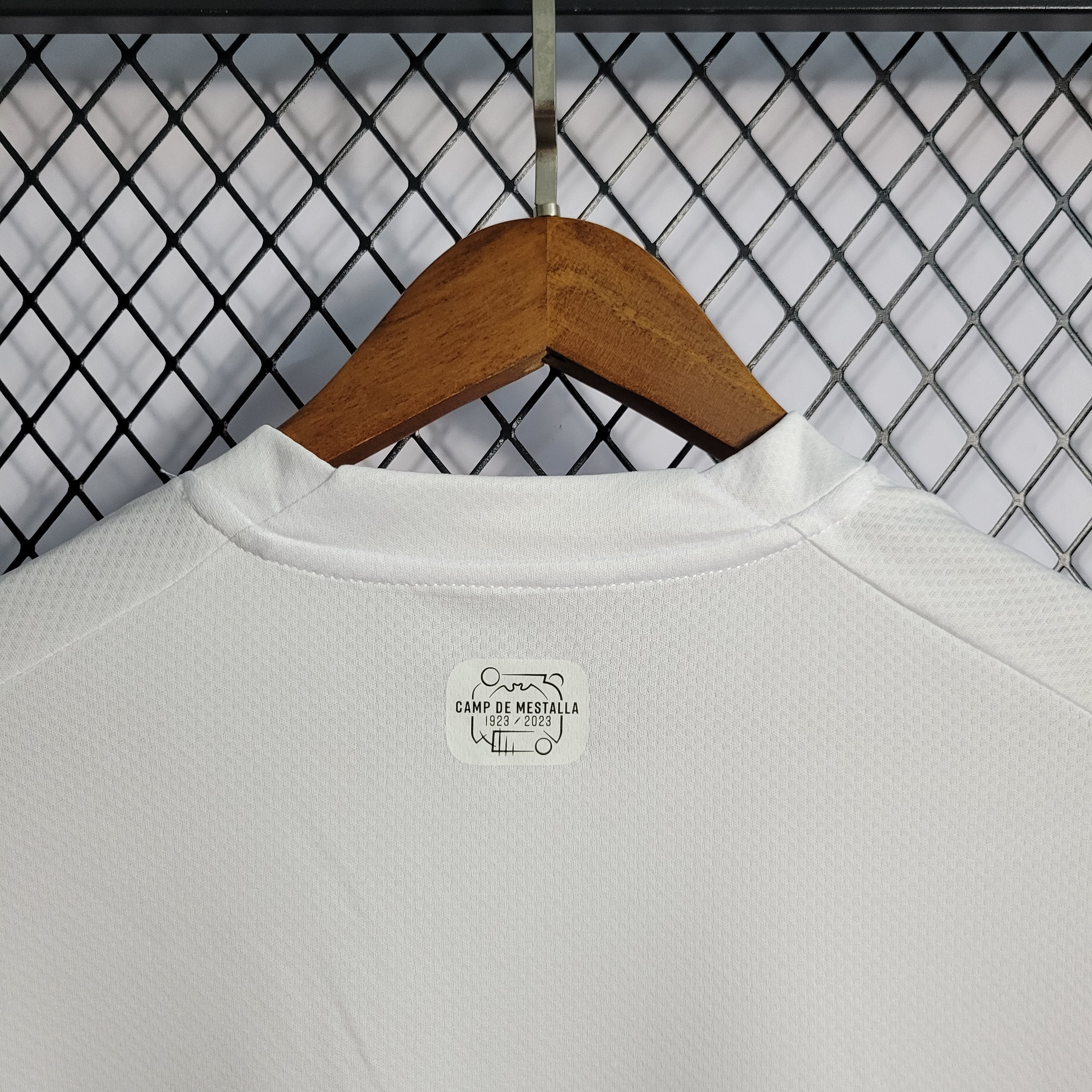 Valencia 2022/23 (Primera equipación)