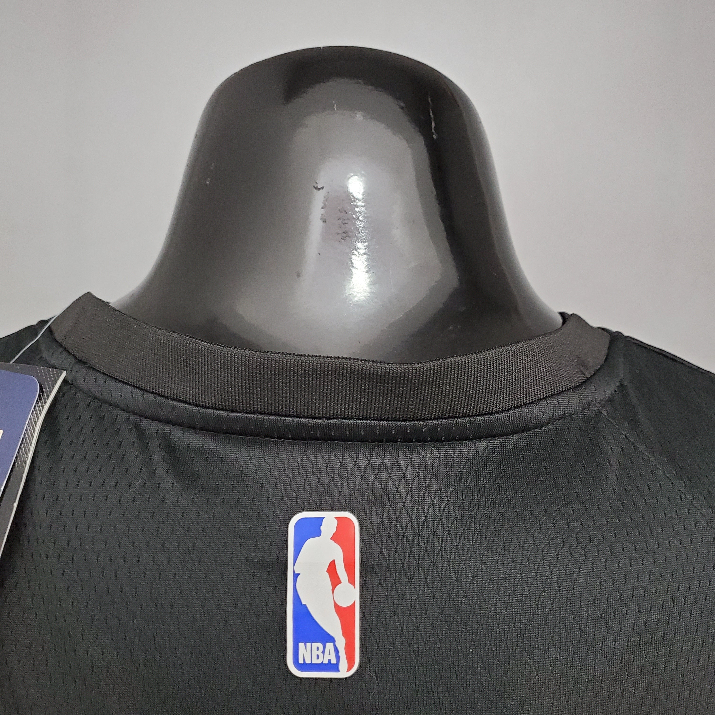 New York Knicks (city edition black)