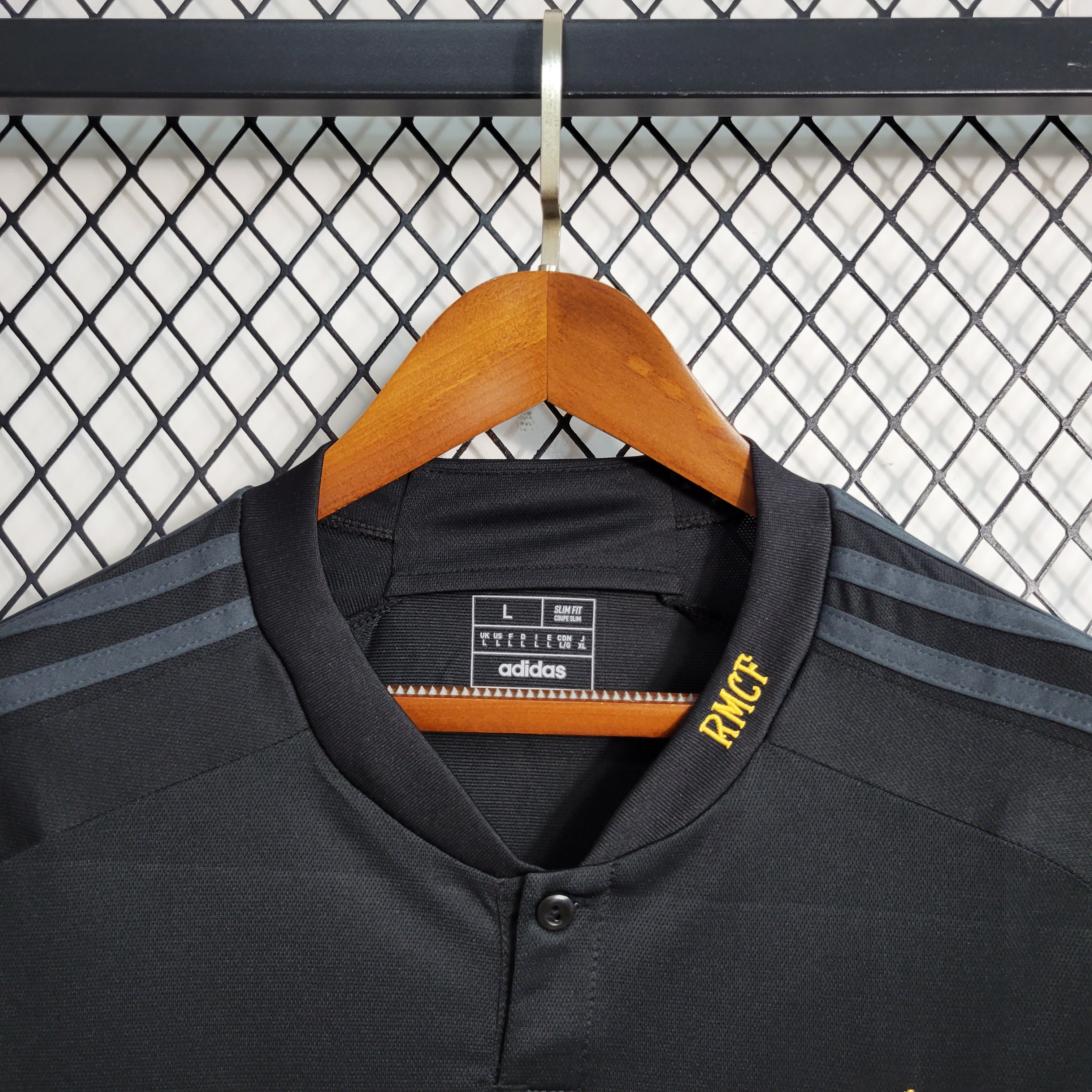 Real Madrid 2023/24 (Tercera equipación)