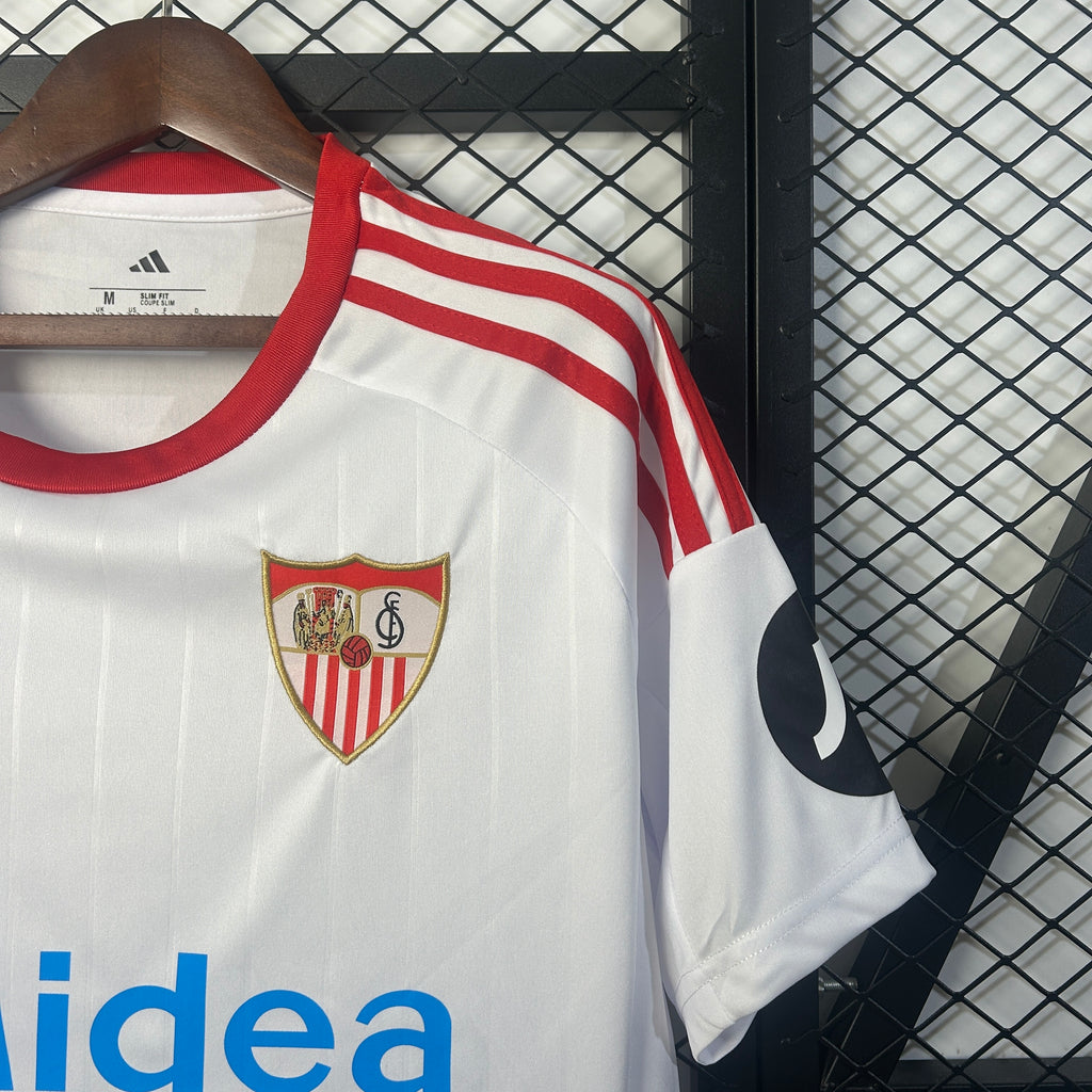 Sevilla 2025/26 (Primera equipación)