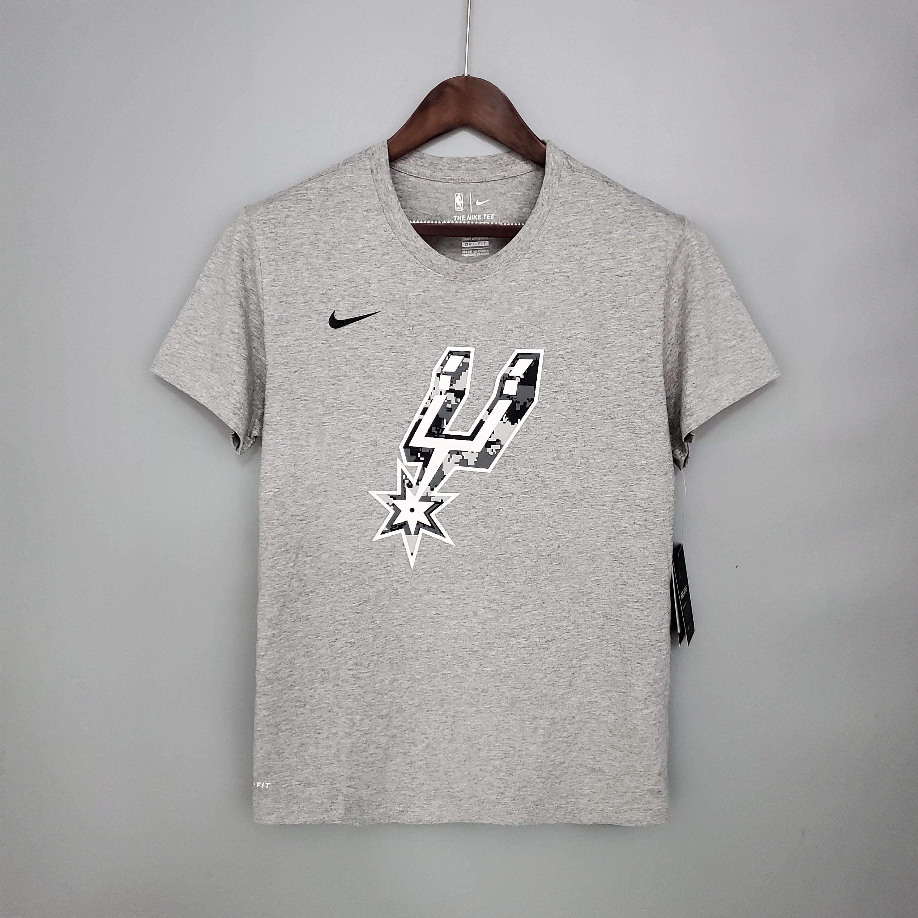 Camiseta mangas Cortas Spurs Gris