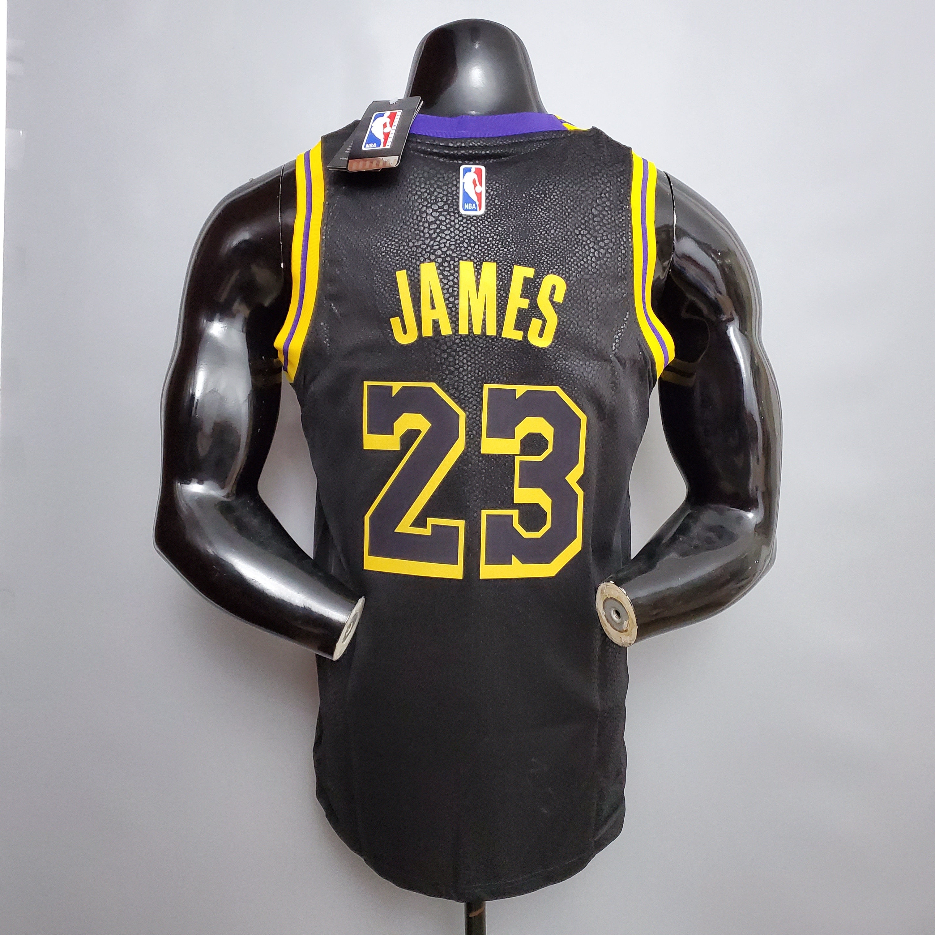 Lakers (Edición Black Mamba)