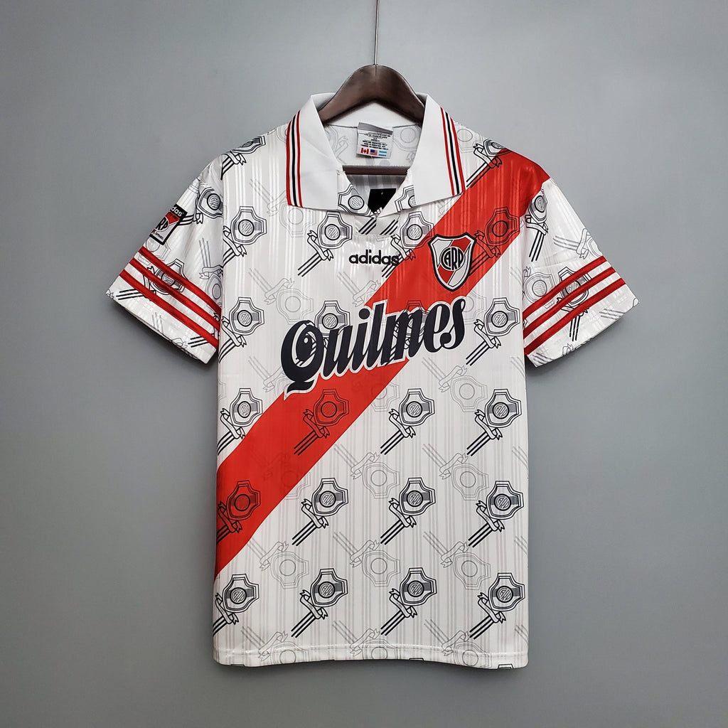 Retro River Plate 1995/96 (Primera equipación)