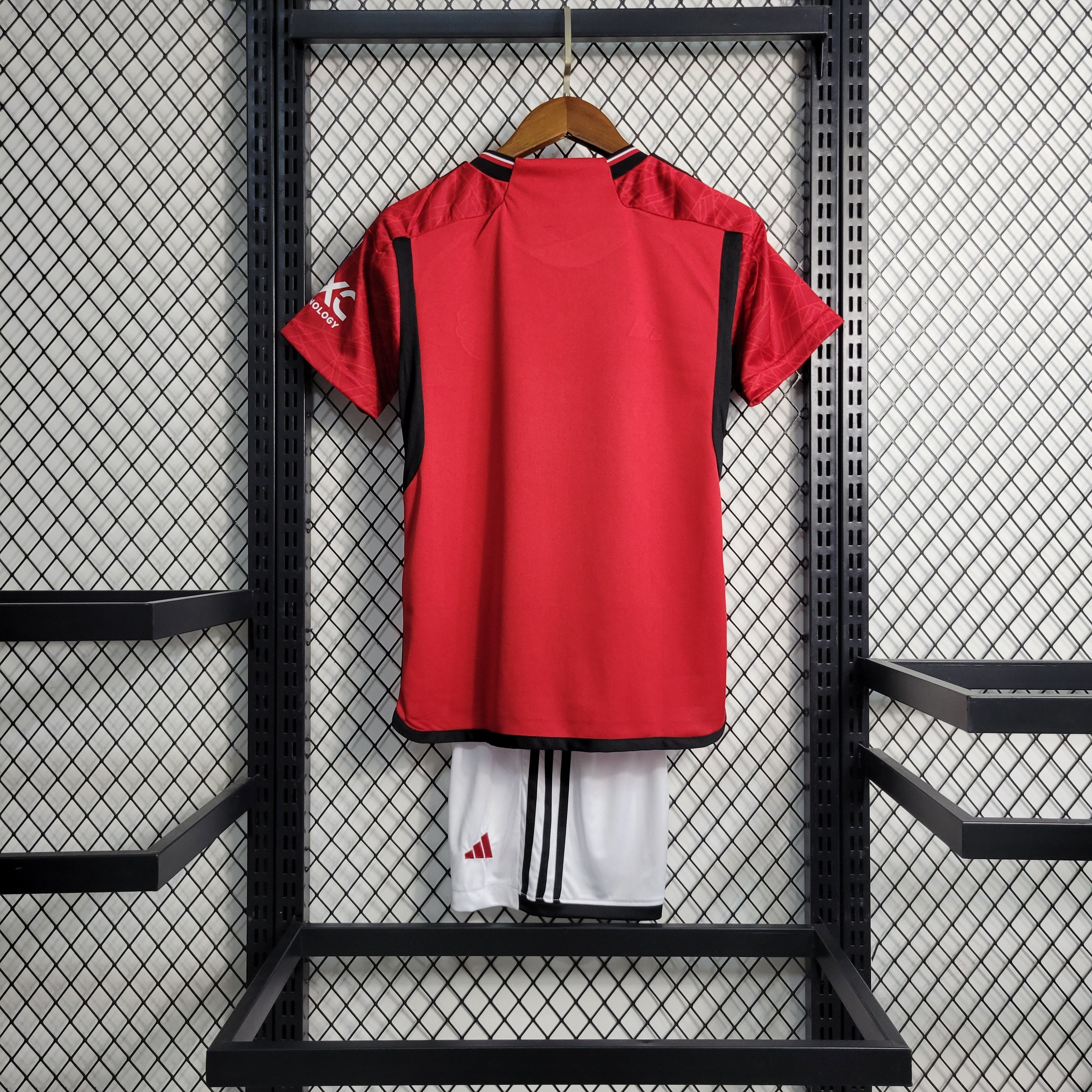 Manchester United 2023/24 Primera equipacion (Mini Conjunto)