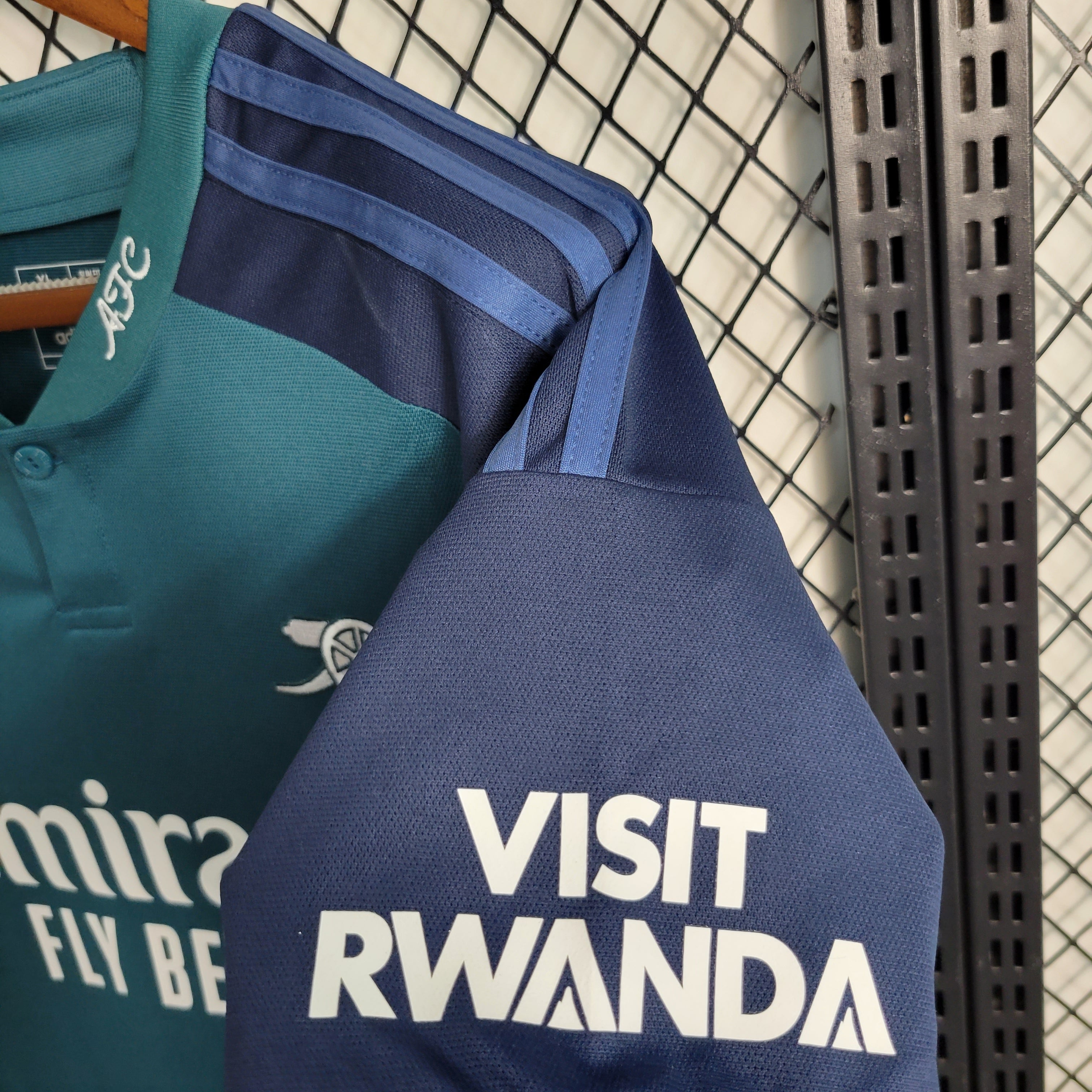 Arsenal 2023/24 (Segunda equipación)