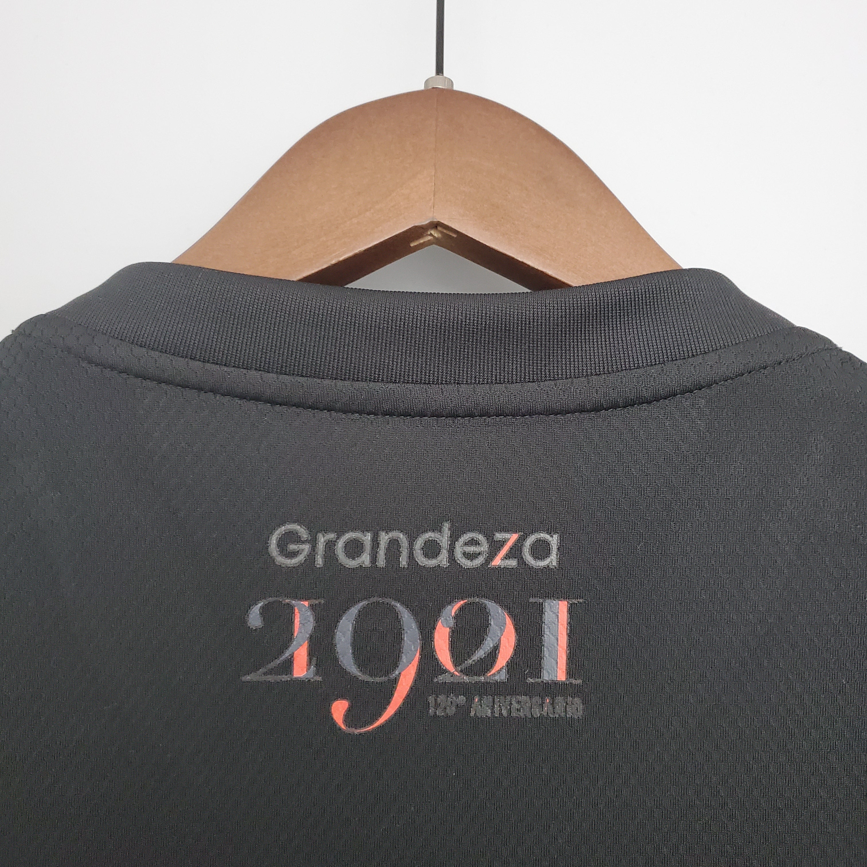 River Plate 2021/22 (Segunda equipación)