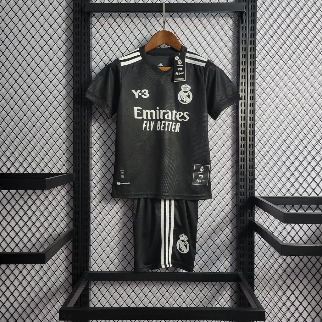 Real Madrid 2022/23 Y3 (Mini Conjunto)