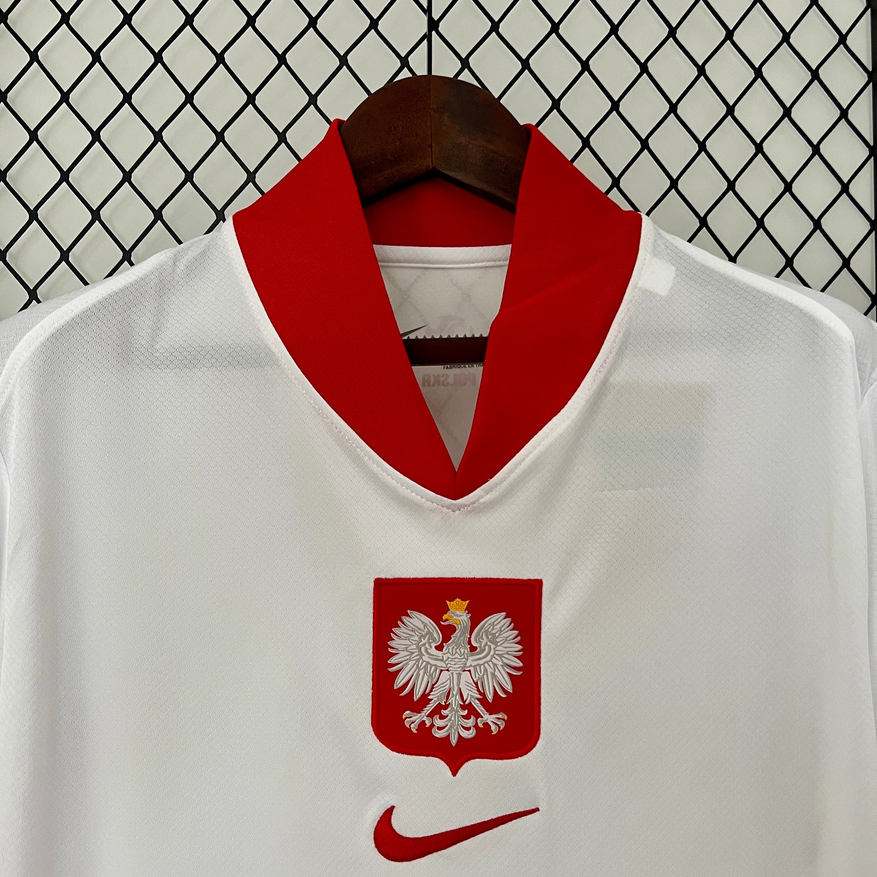 Polonia 2024/25 (Primera equipación)