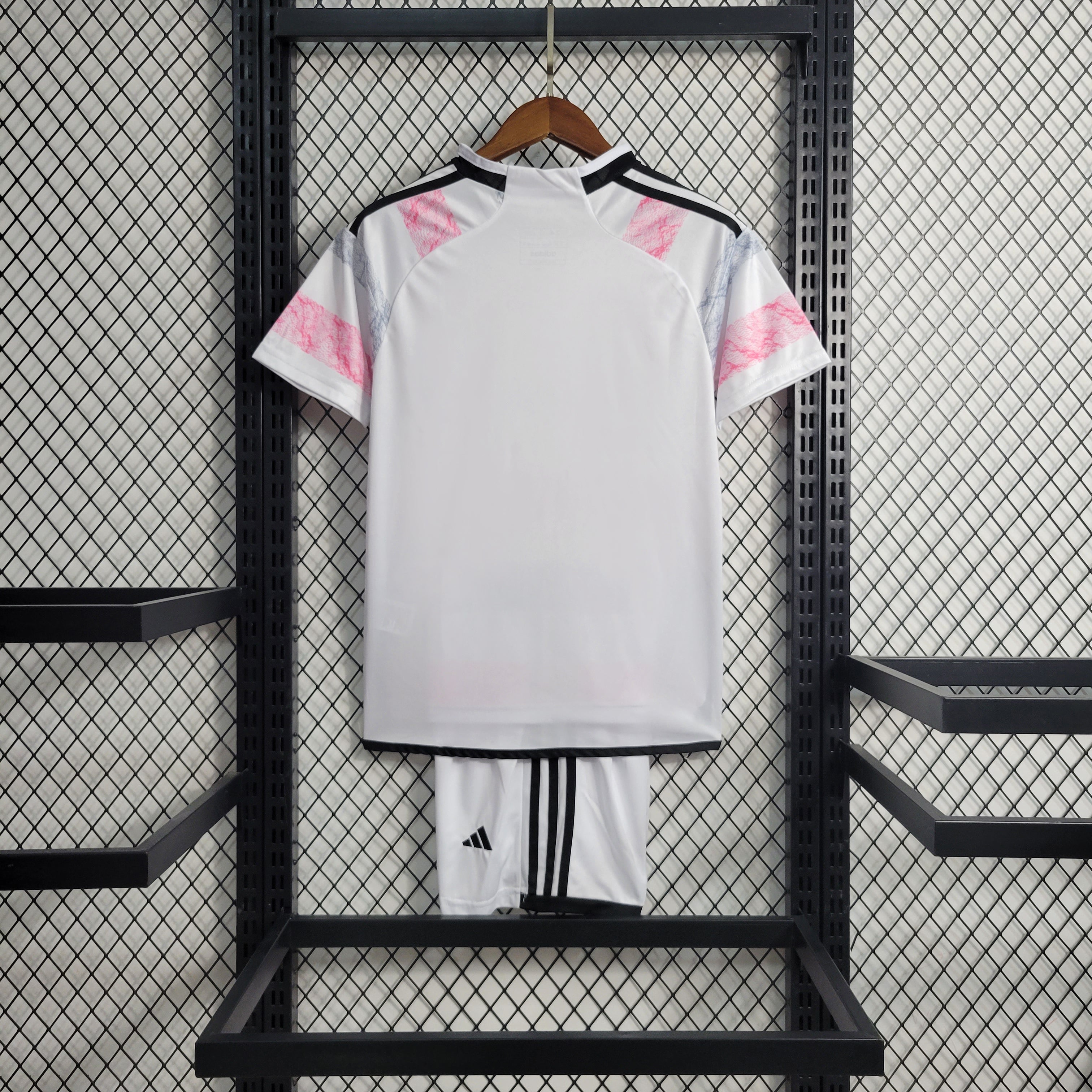 Juventus 2023/24 Segunda equipacion (mini conjunto)