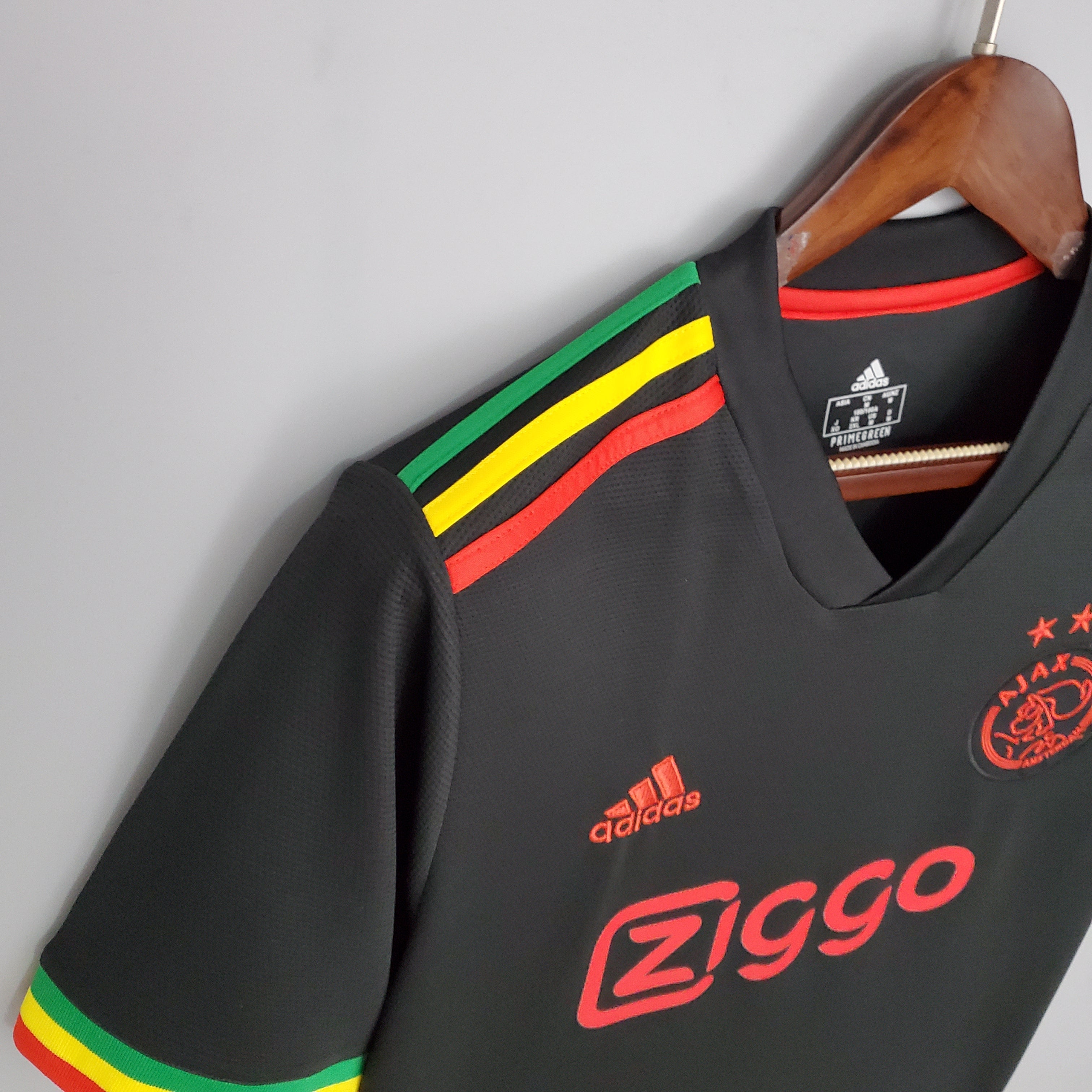 Ajax 2021/22 (Tercera equipación)