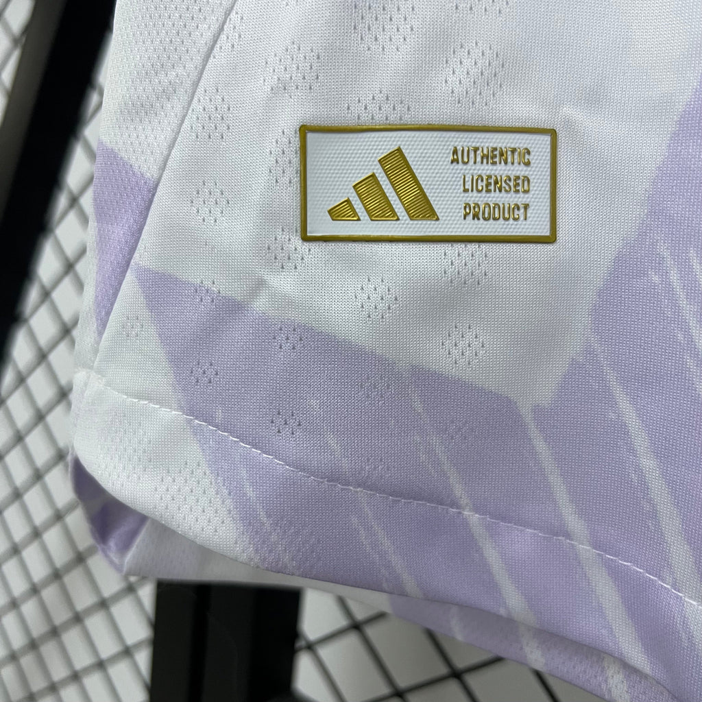 Manchester United 2025/26 (Segunda equipación)