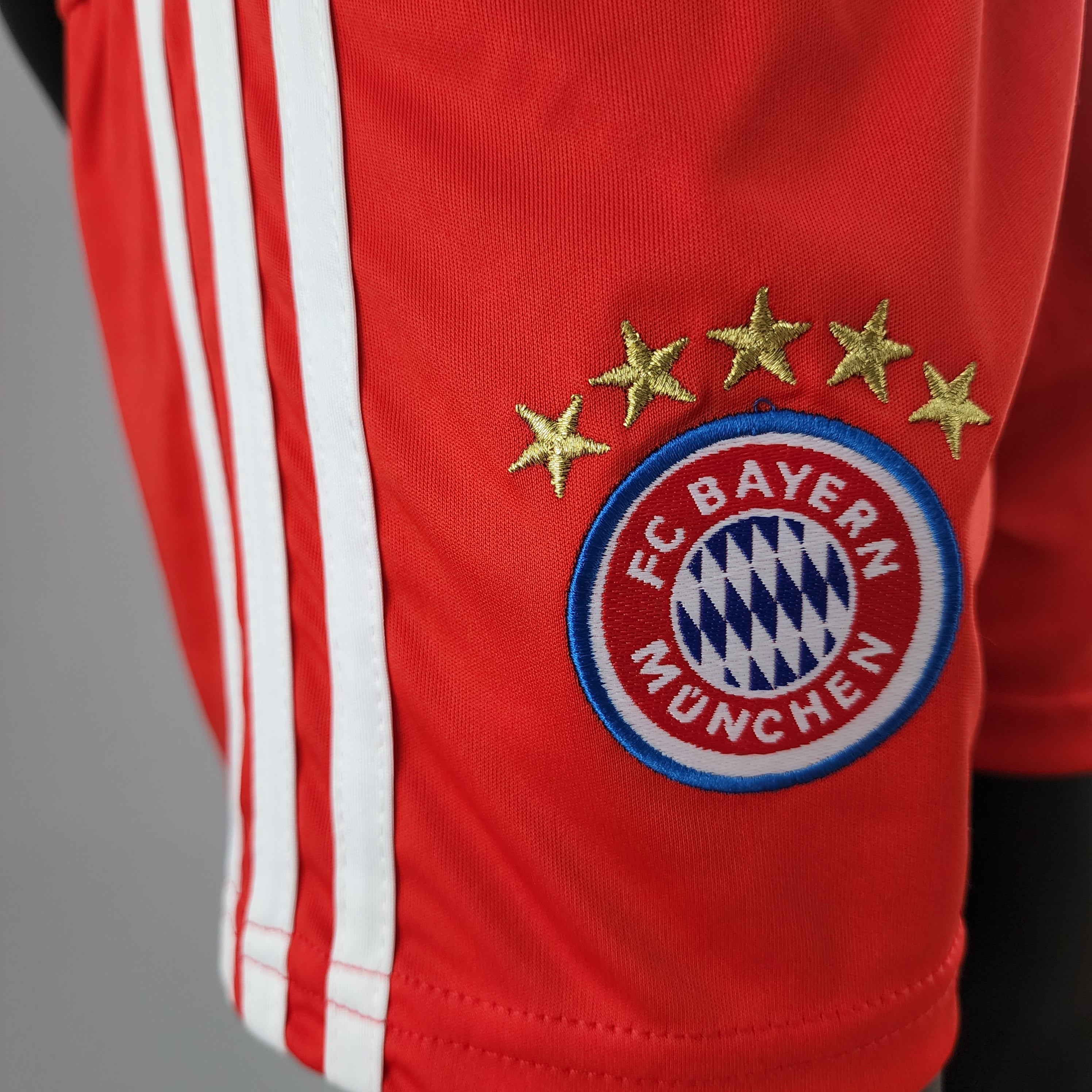 Bayern de Munich 2022/23 Primera equipación (Mini Conjunto)