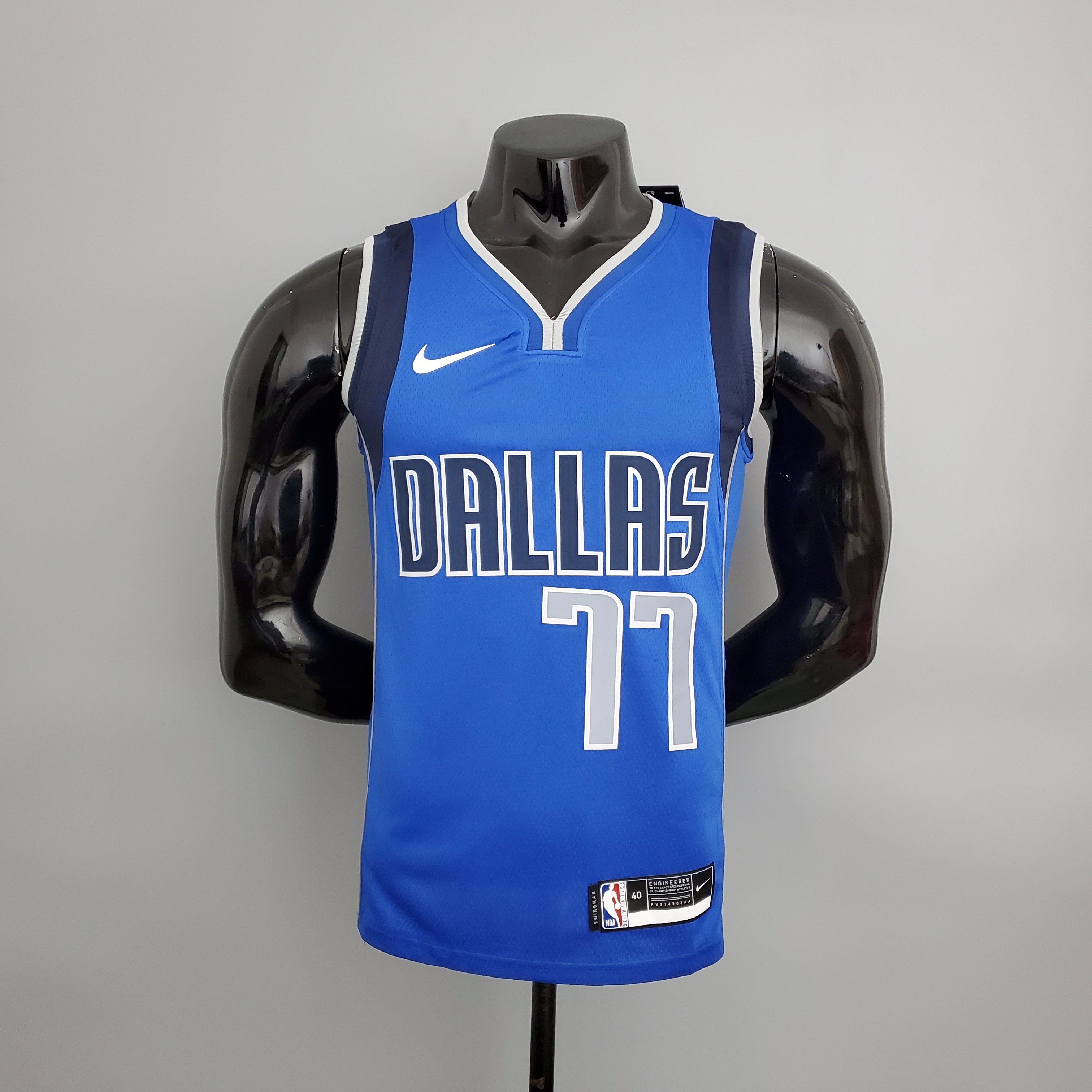 Dallas Maverick (blue)