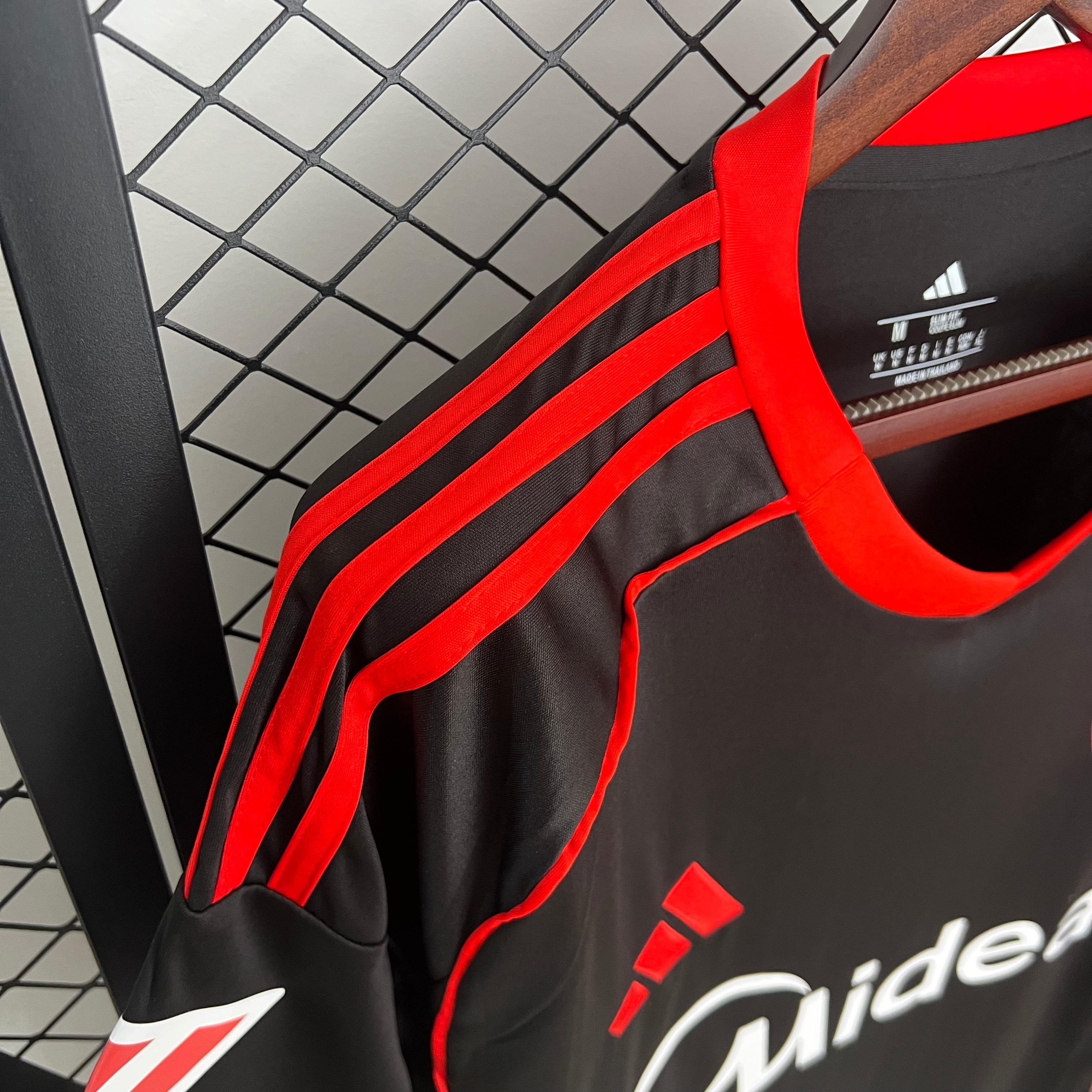 Sevilla 2025/26 (Tercera equipación)