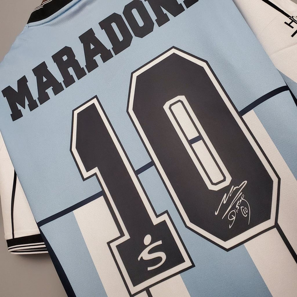 Retro Argentina 2001 (Homenaje Diego Maradona)