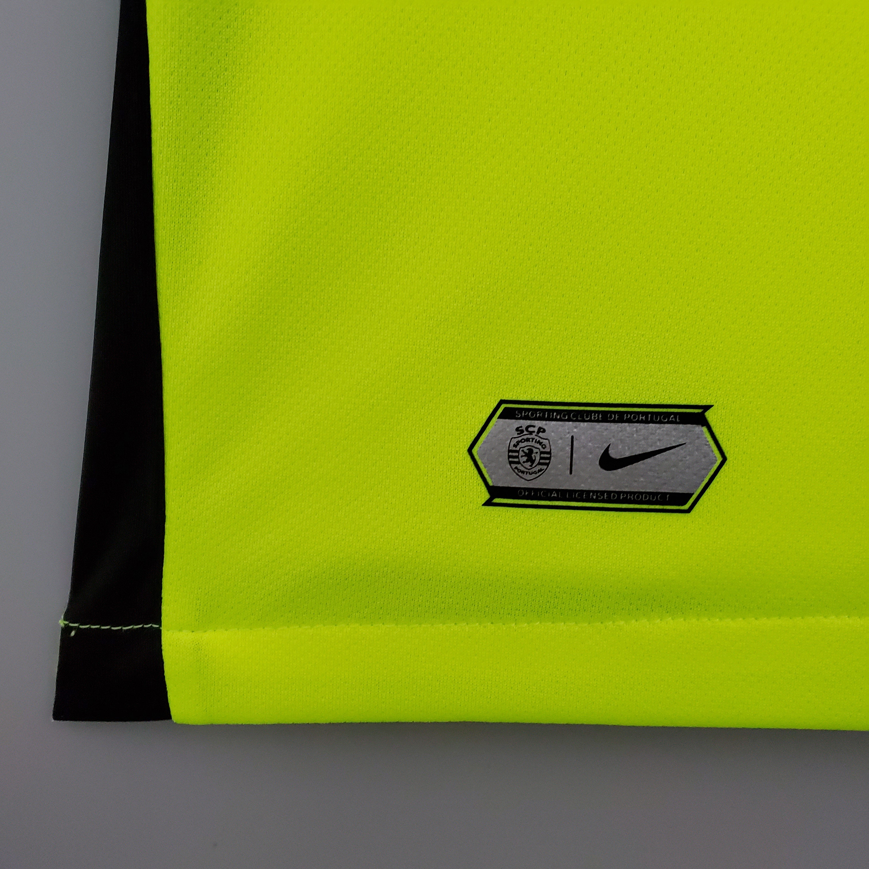 Sporting de Lisboa 2021/22 (Segunda equipación)