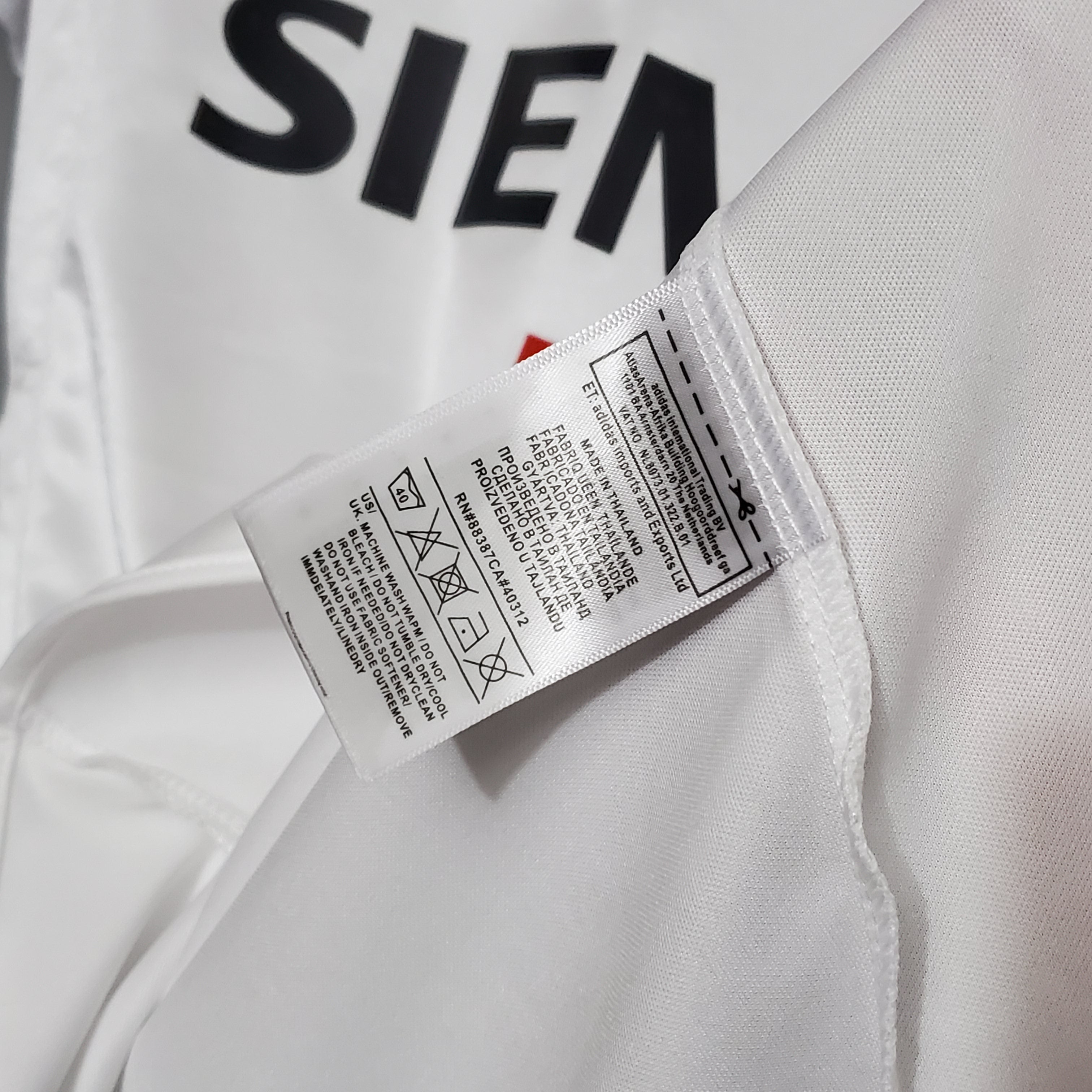 Retro Real Madrid 2004/05 (Primera equipación)