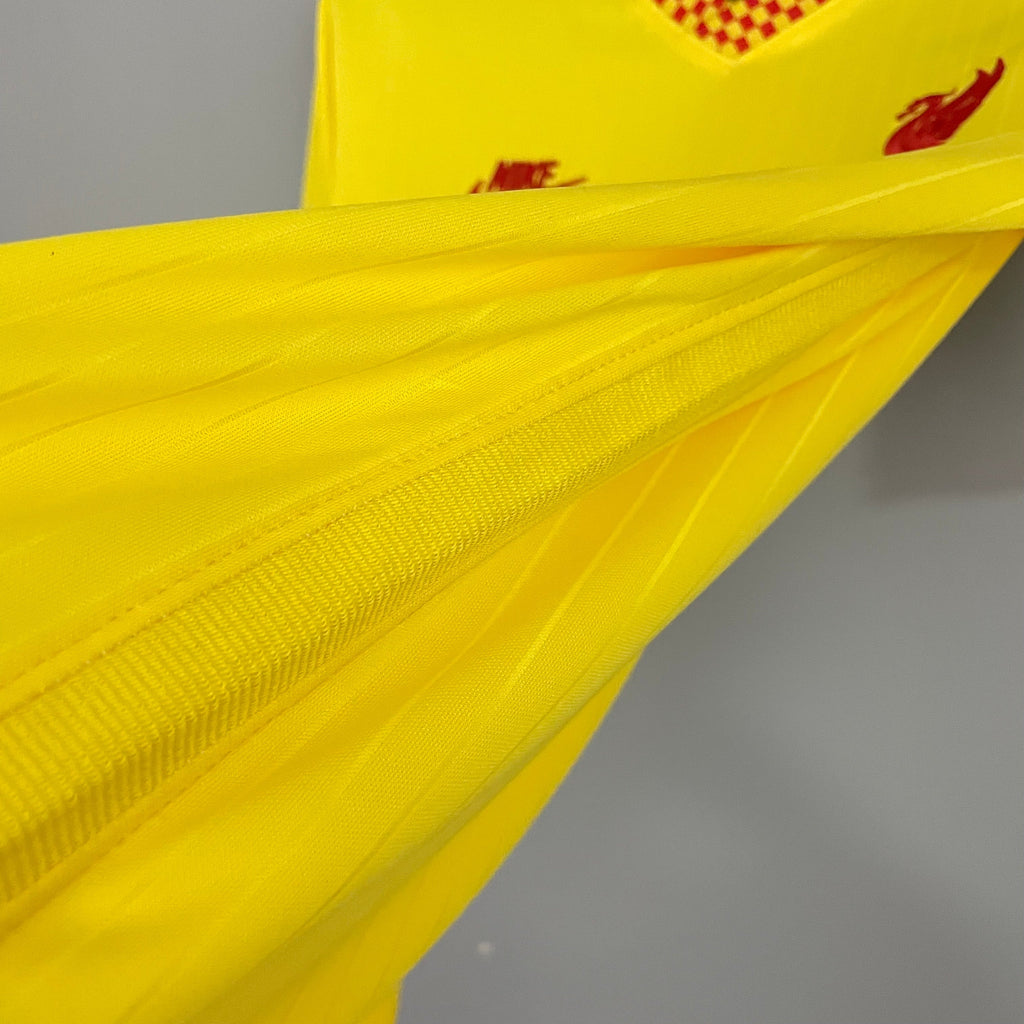 Liverpool 2021/22 (Tercera equipación)