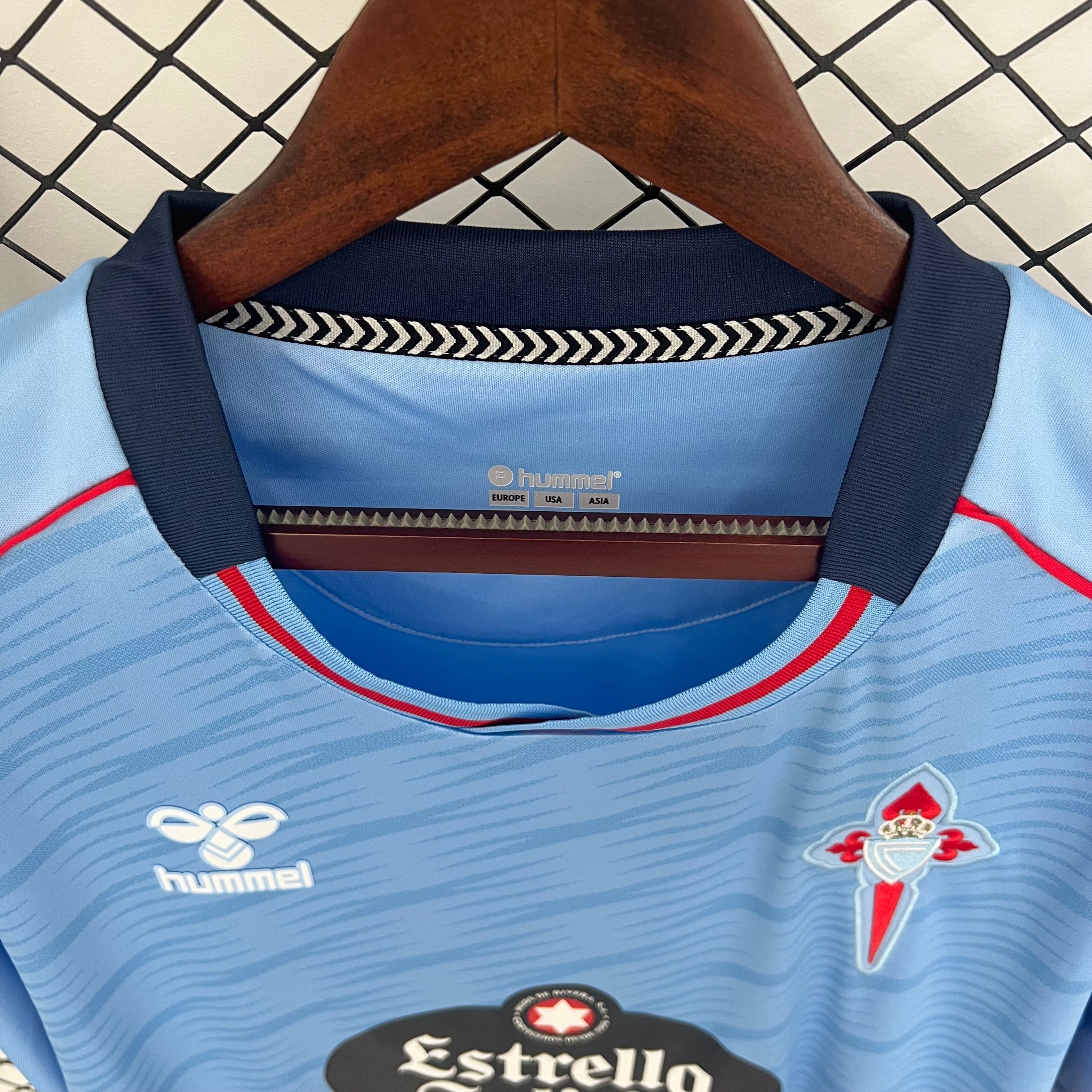 Celta de Vigo 2025/26 (Primera equipación)