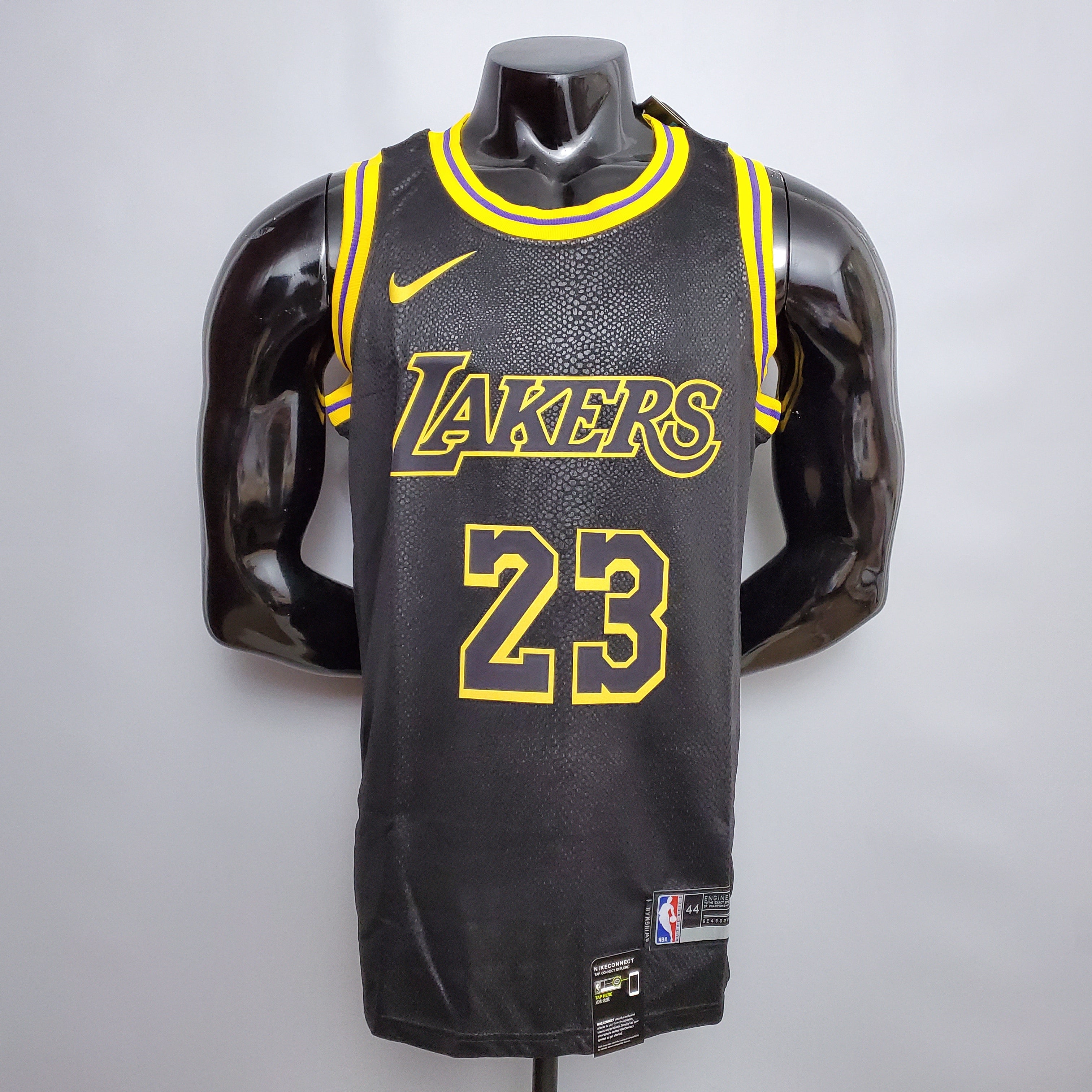 Lakers (Edición Black Mamba)