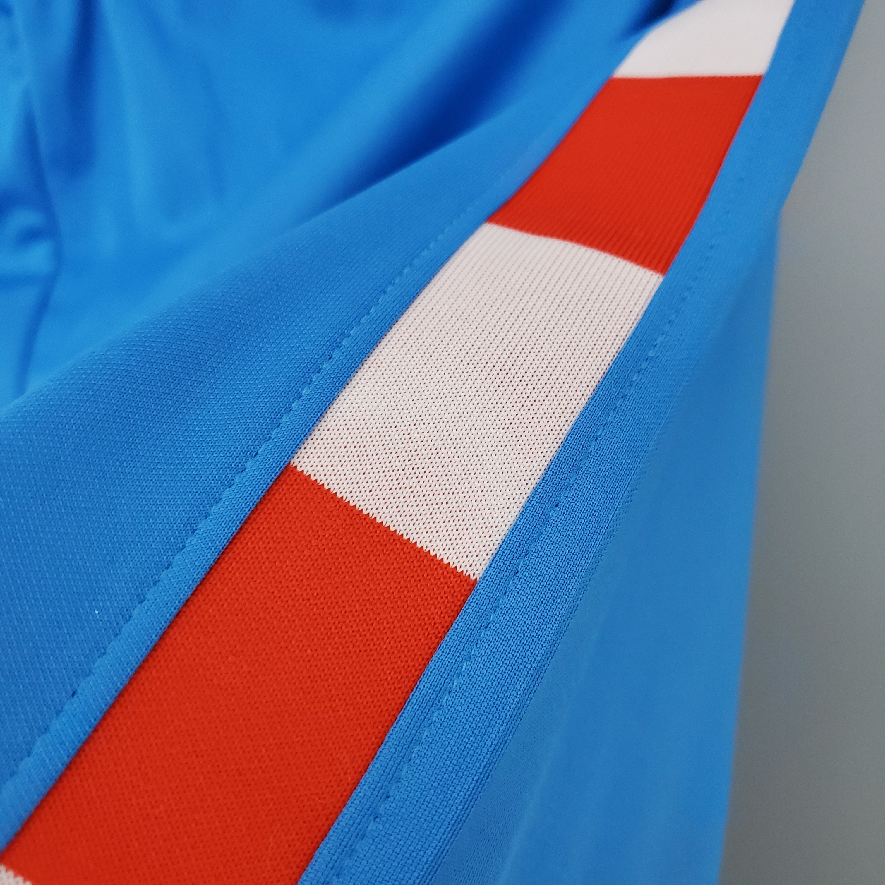 Atlético de Madrid 2021/22 (Tercera equipación)