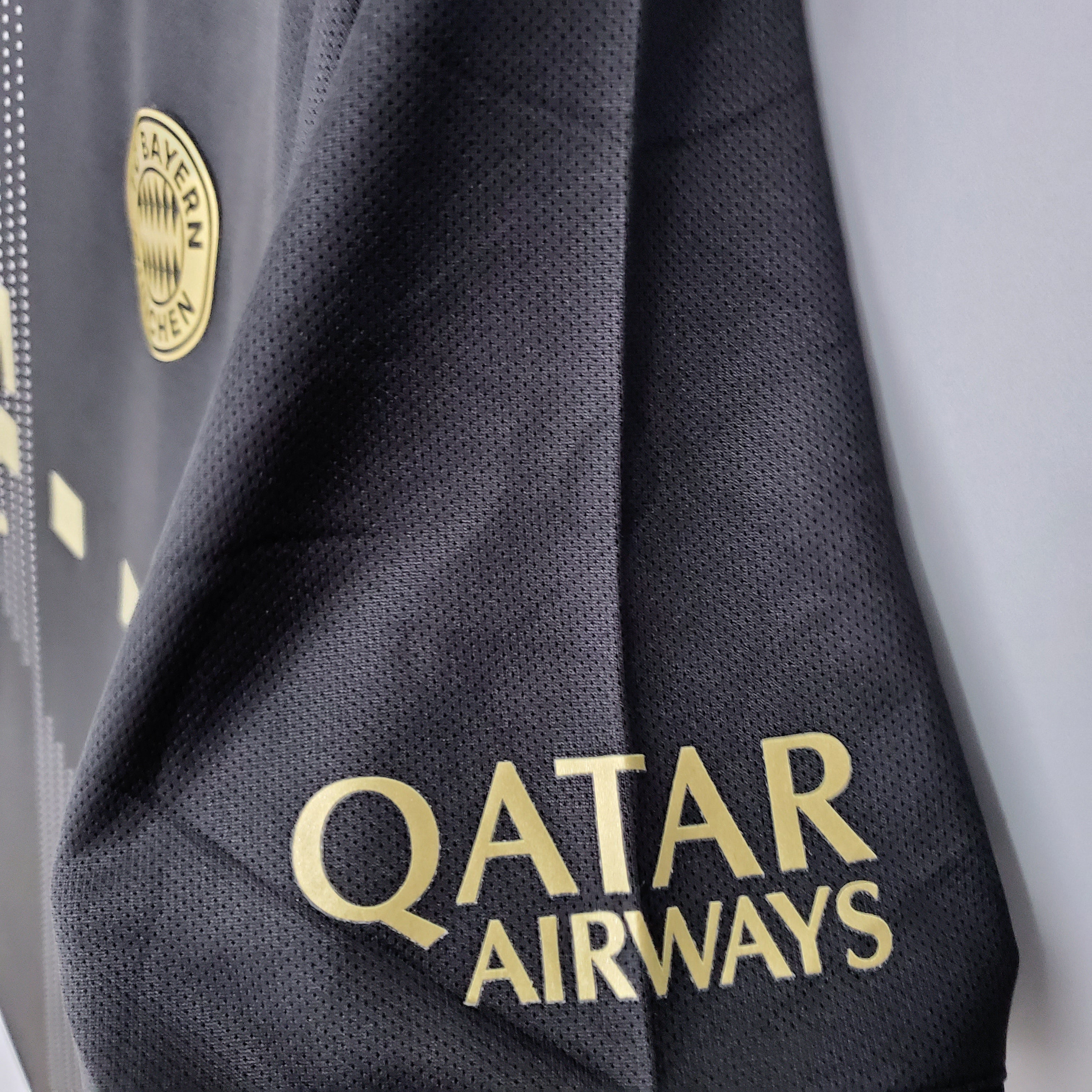 Bayern de Munich 2021/22 (Segunda equipación)