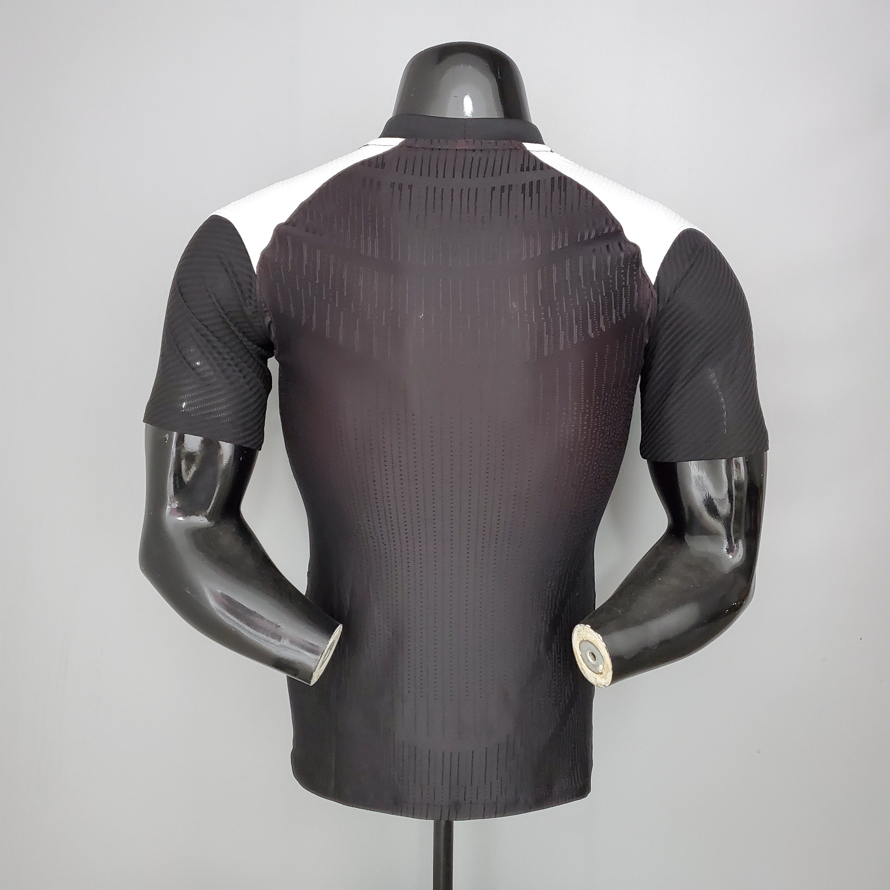 París Saint-Germain 2021/22 Vapor Match (Version Black)