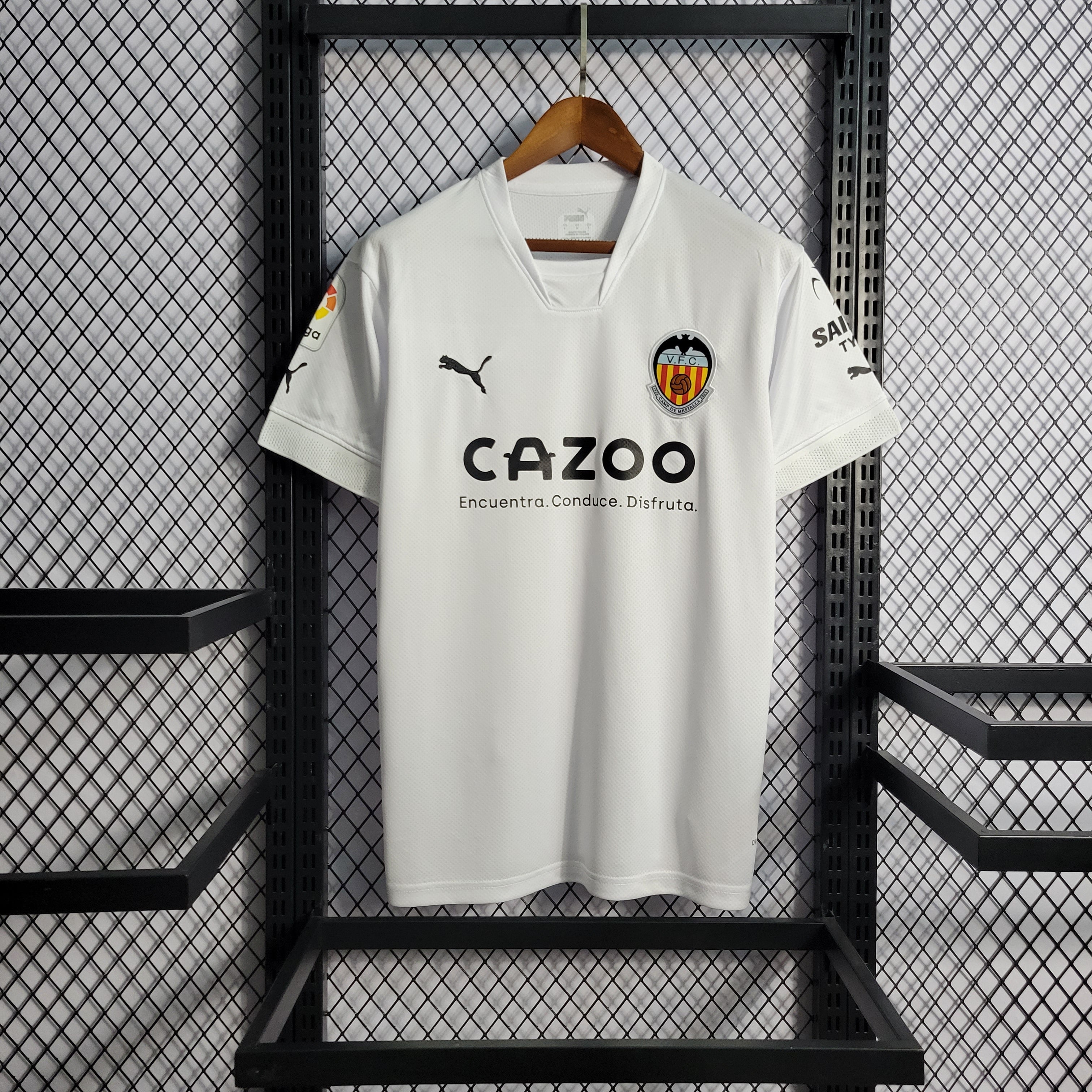 Valencia 2022/23 (Primera equipación)