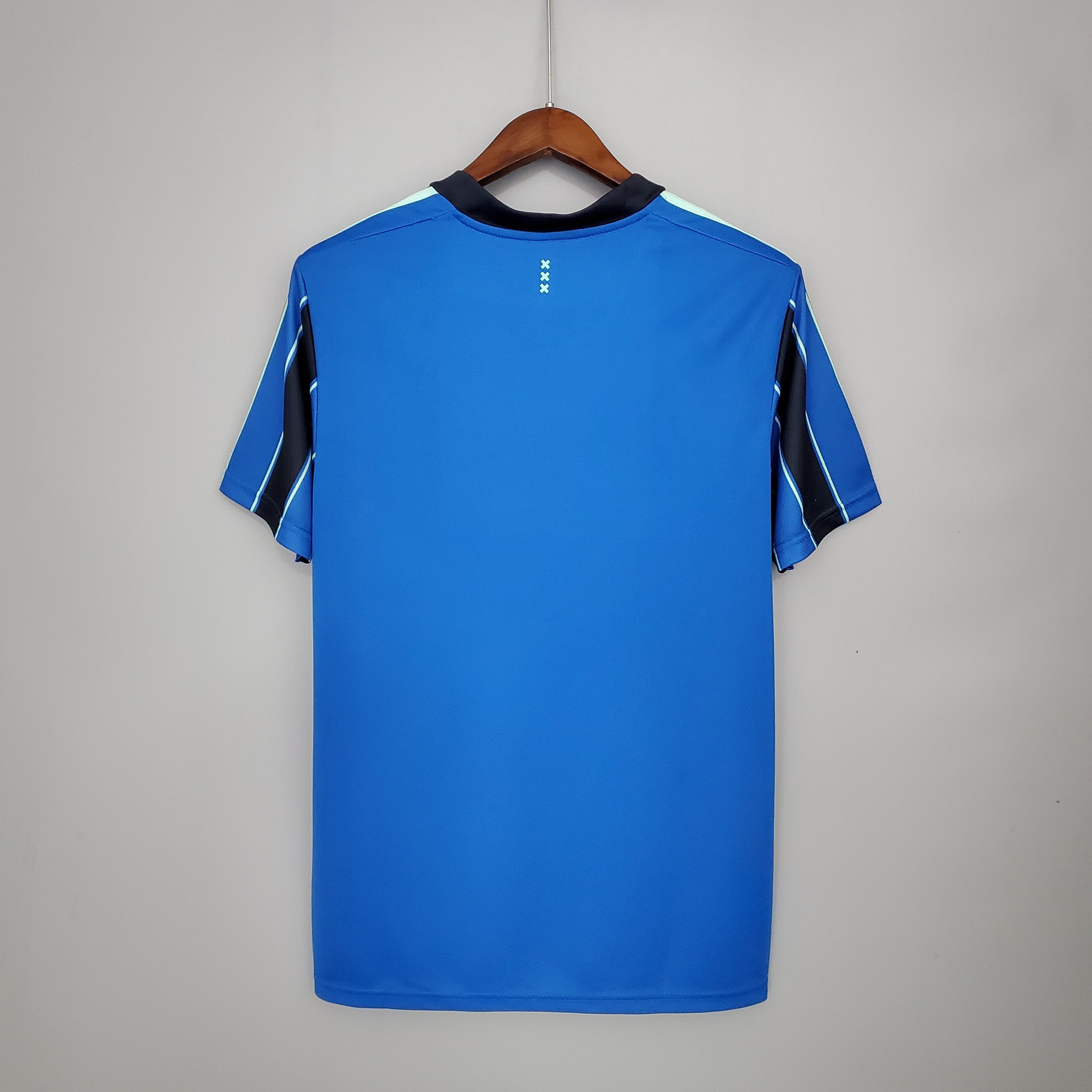 Ajax 2021/22 (Segunda equipación)