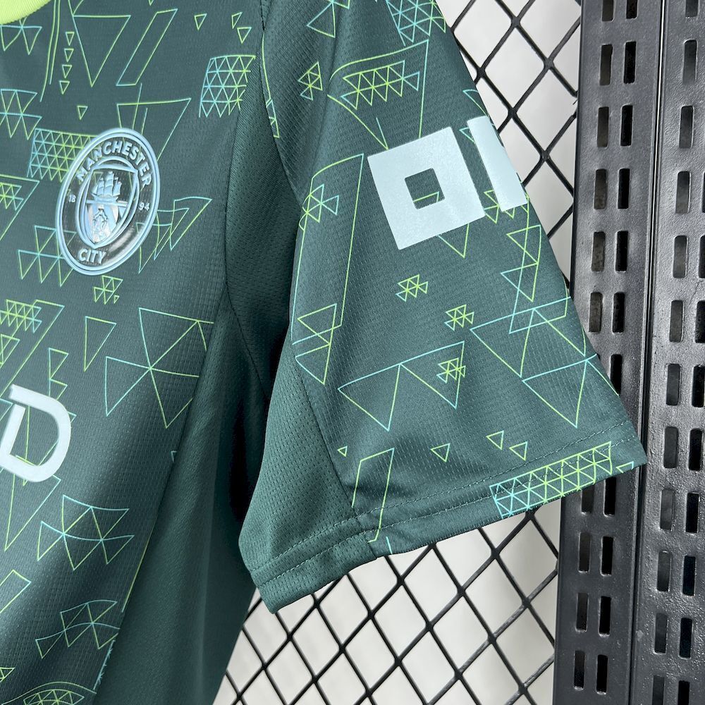 Manchester City 2025/26 (Tercera equipación)