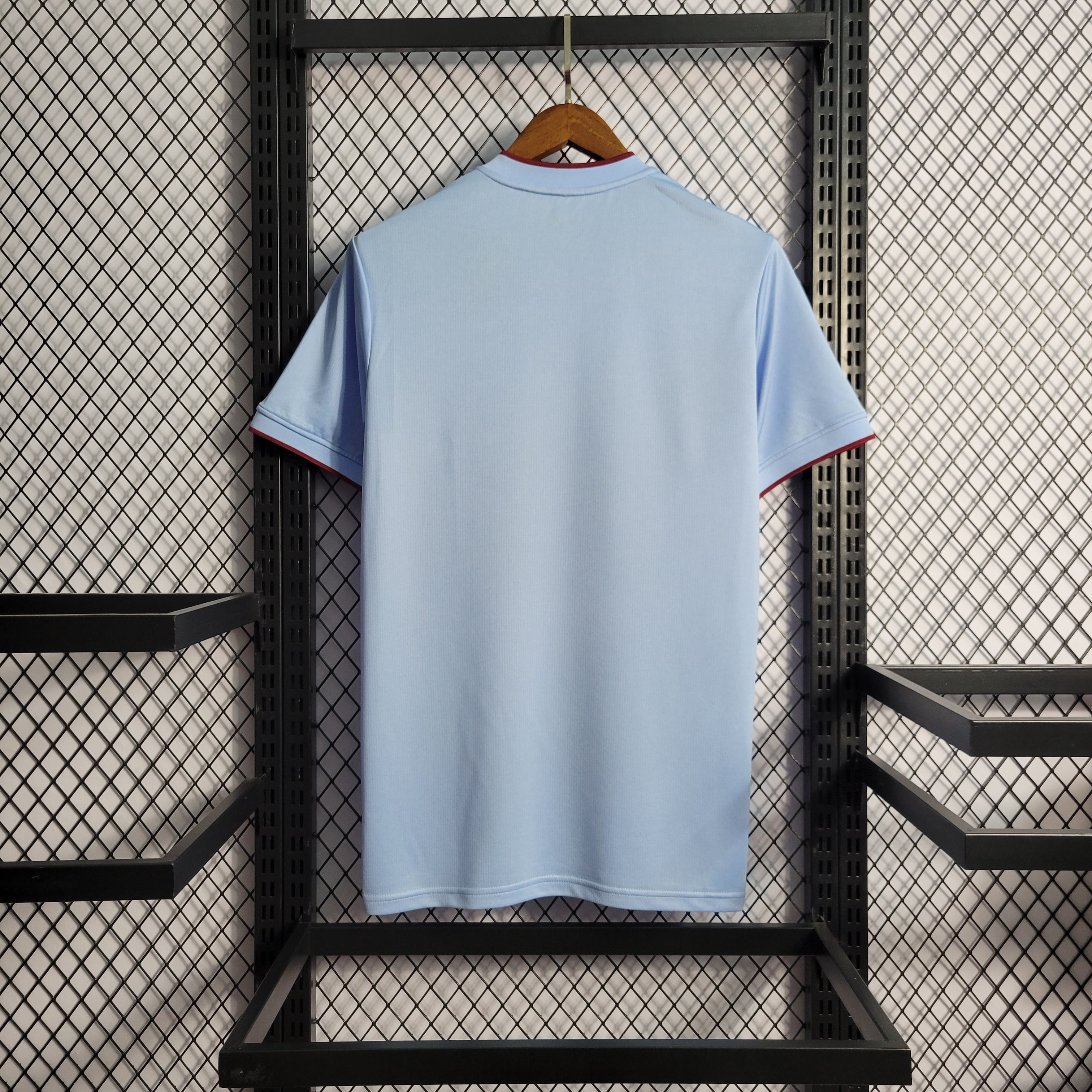 Aston Villa 2022/23 (Segunda equipación)