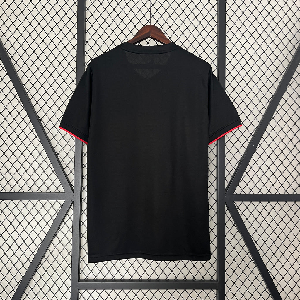 Bayer 04 Leverkusen 2023/24 (Segunda equipación)