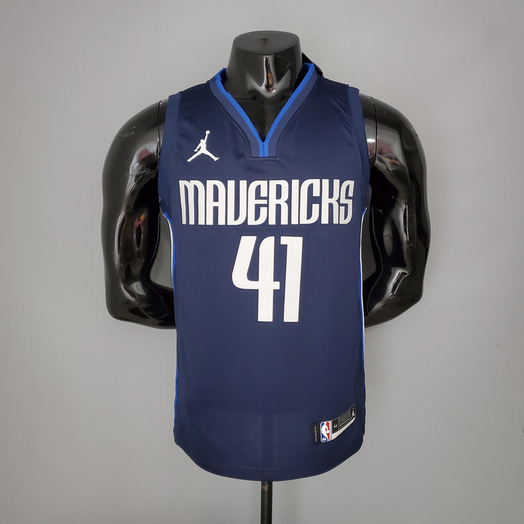 Camiseta Dallas Retro Nowitzki