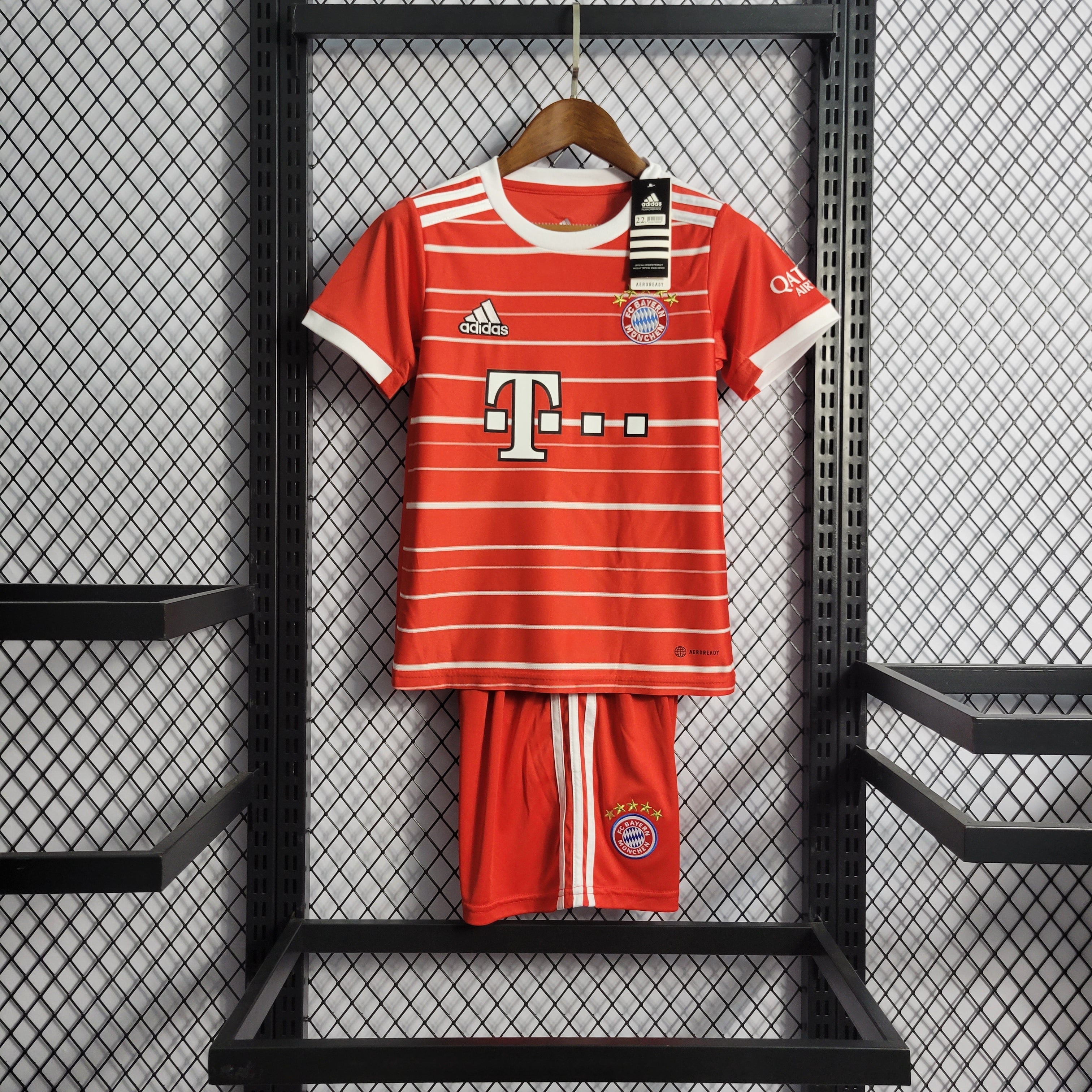 Bayern Munich 2022/23 (Mini Conjunto)
