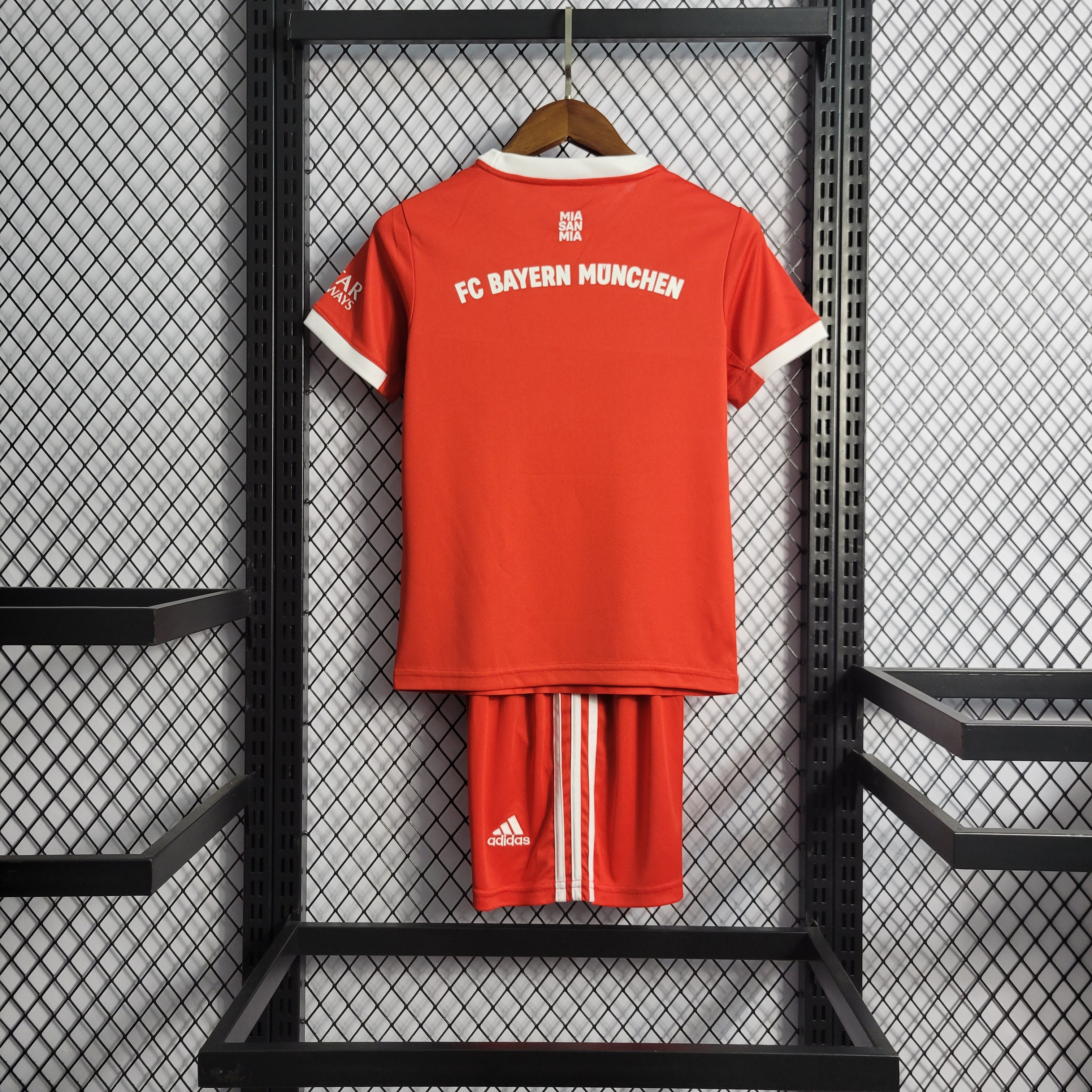 Bayern Munich 2022/23 (Mini Conjunto)