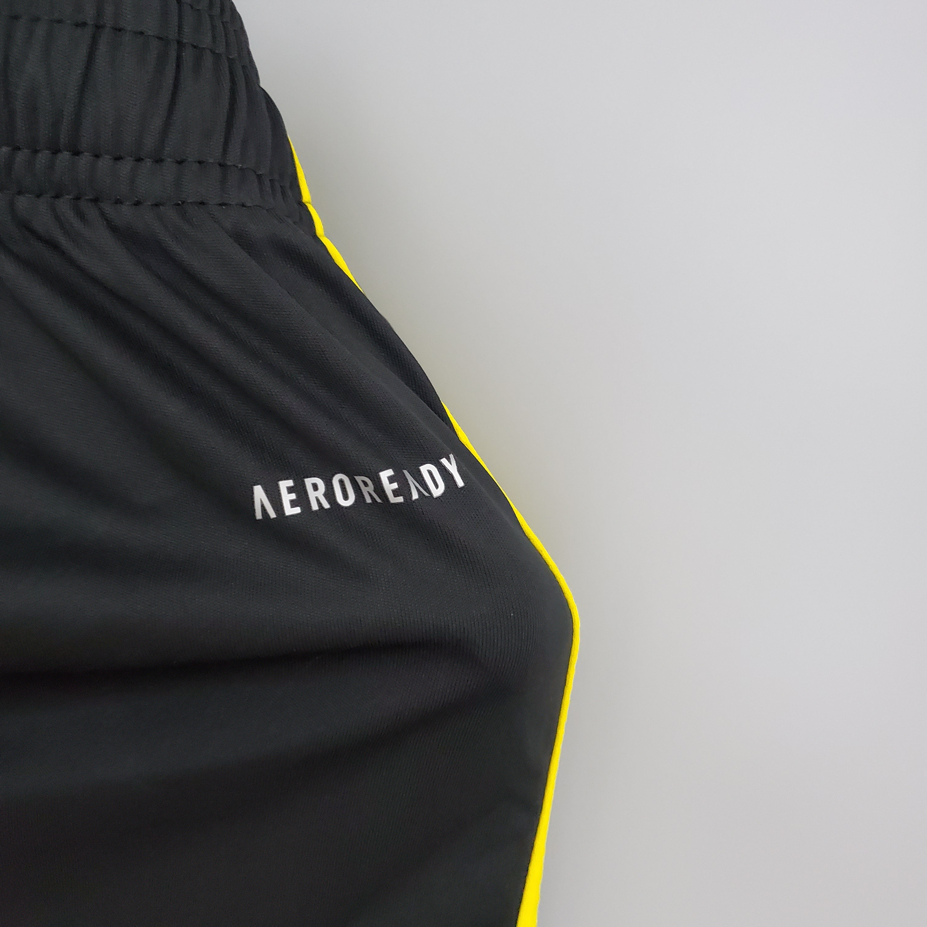 Manchester United 2021/22 Pantalón corto (Tercera equipación)