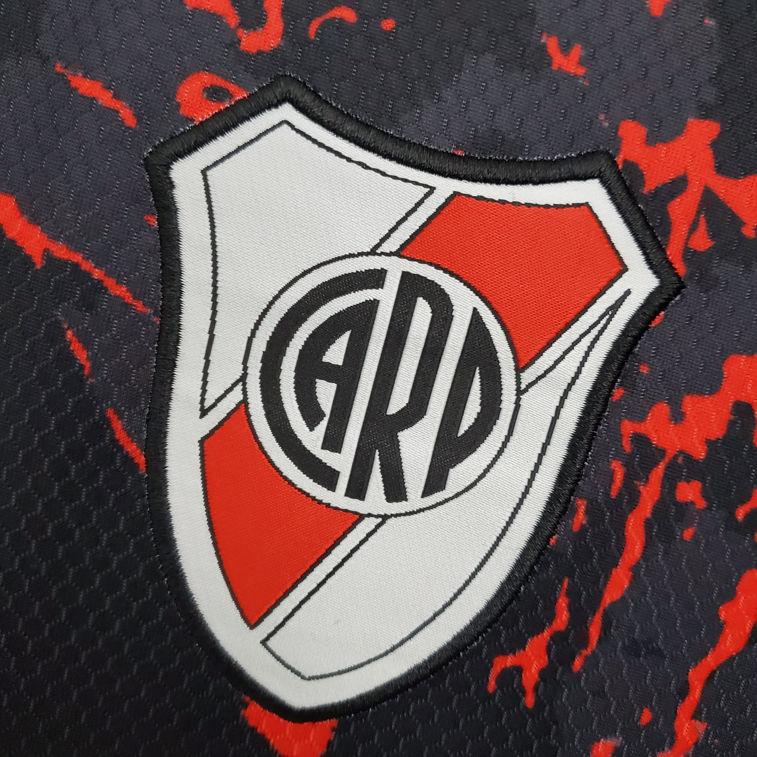 River Plate 2021/22 (Segunda equipación)