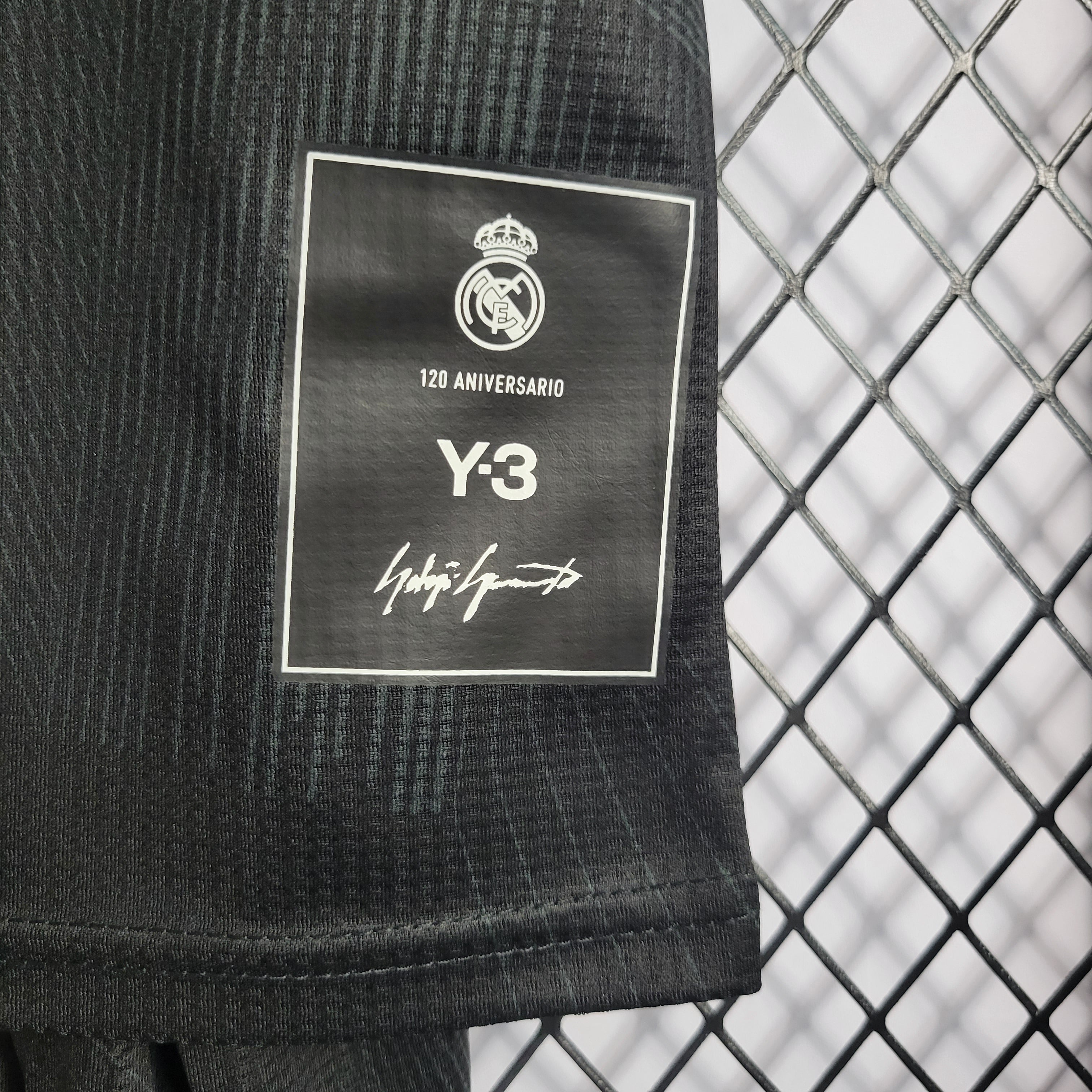 Real Madrid 2022/23 Y3 (Mini Conjunto)