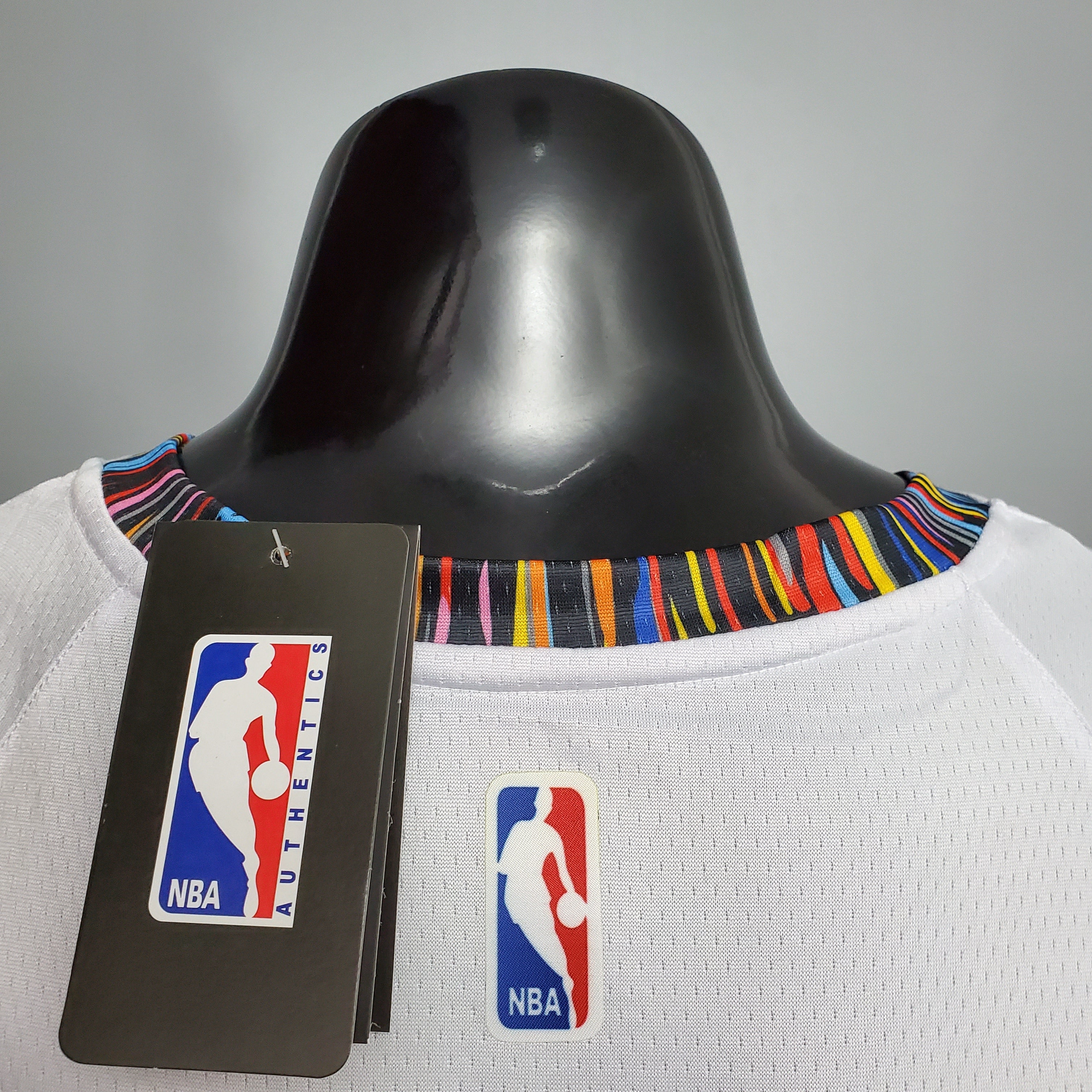 Brooklyn Nets (city white)