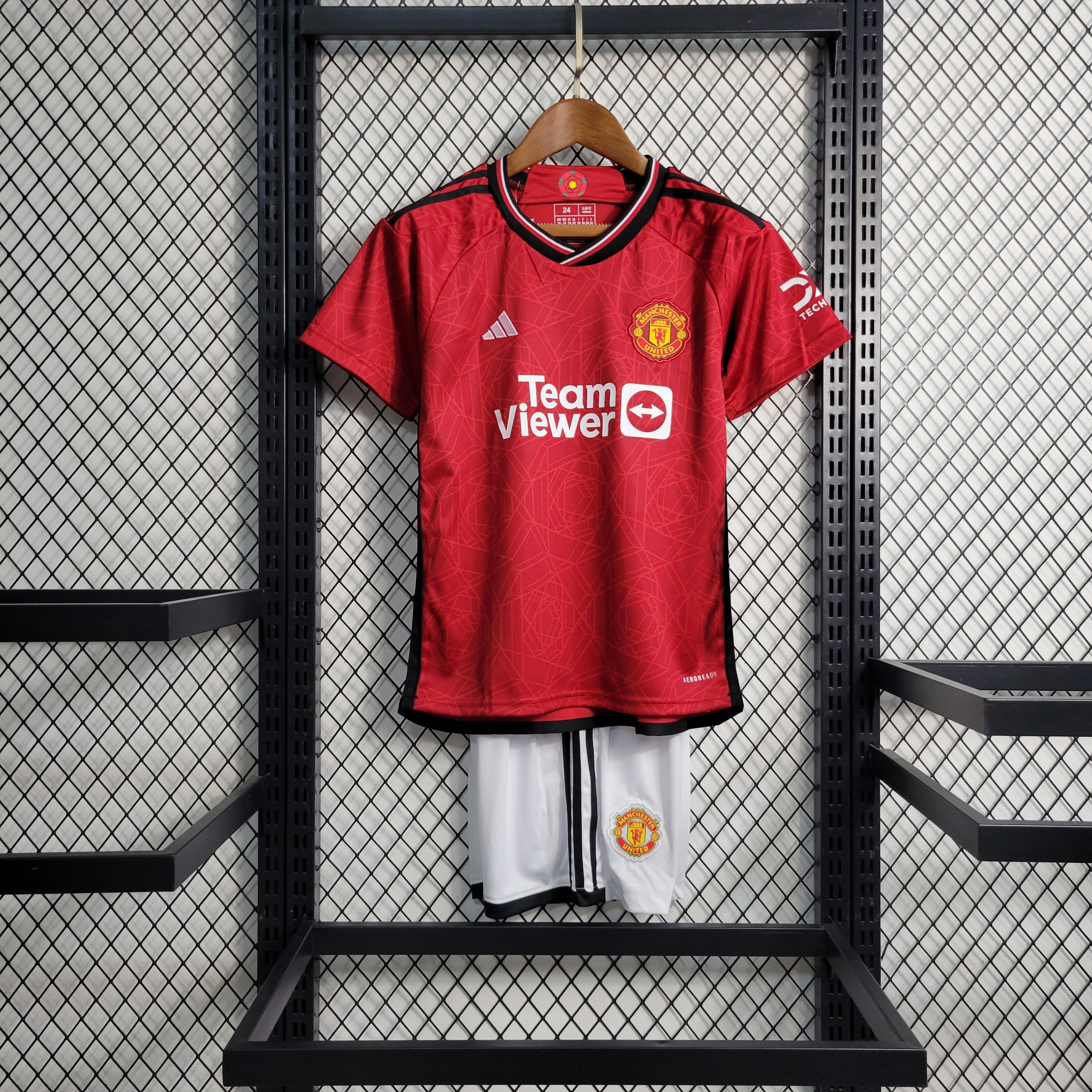 Manchester United 2023/24 Primera equipacion (Mini Conjunto)