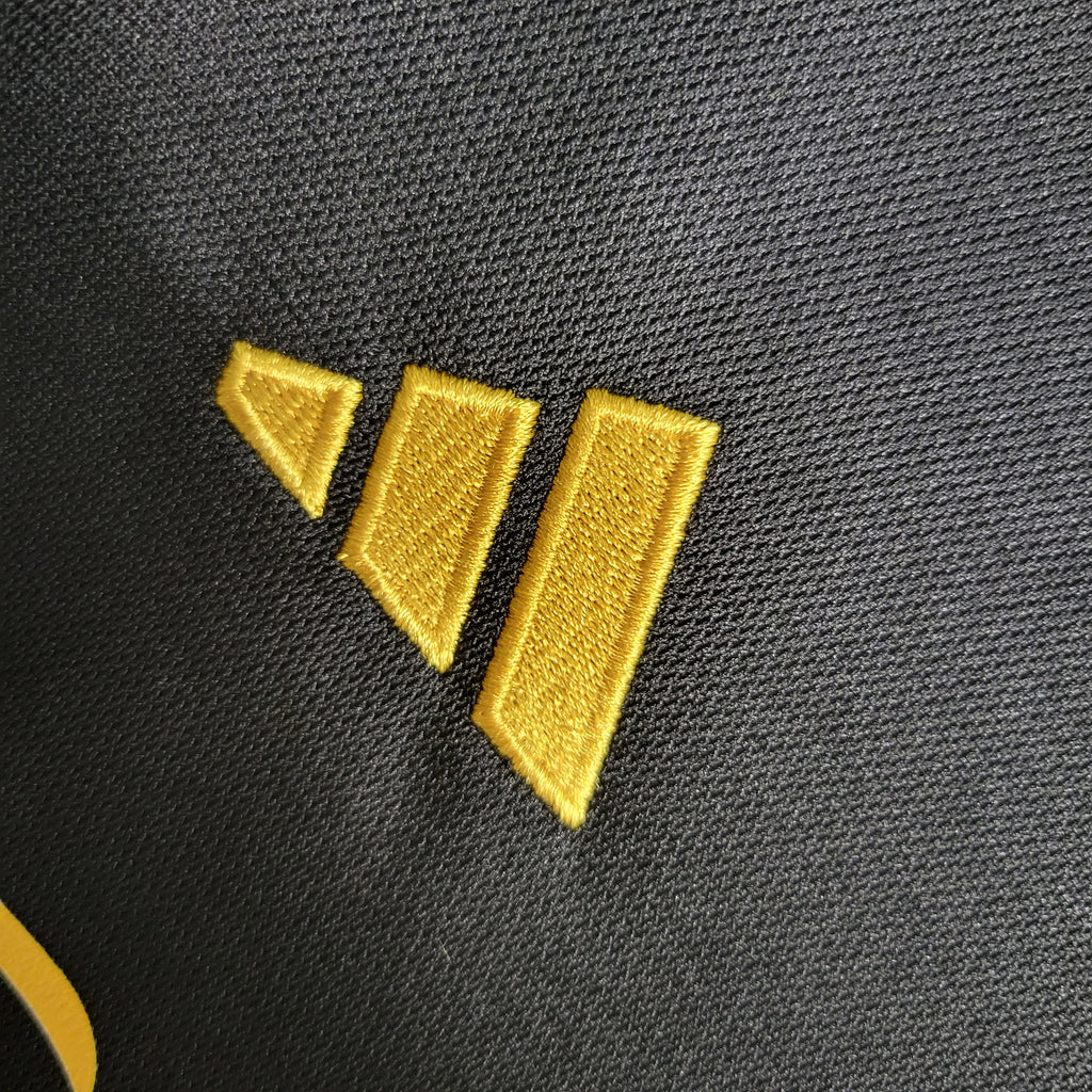 Real Madrid 2023/24 (Tercera Equipacion)