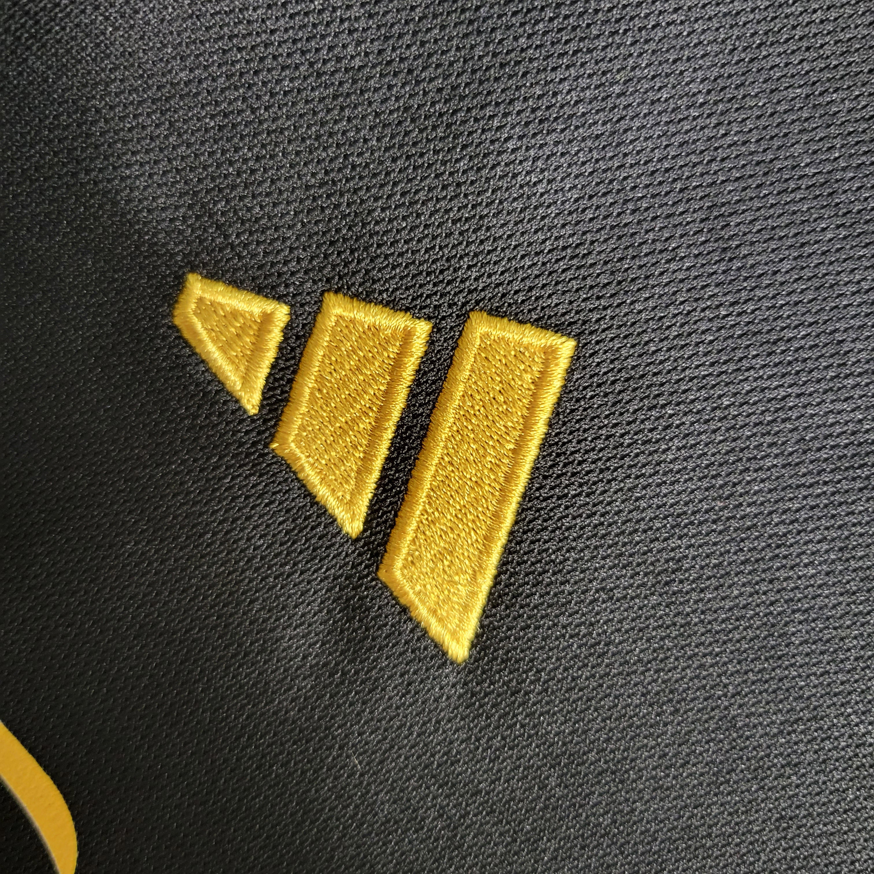 Real Madrid 2023/24 (Tercera Equipacion)