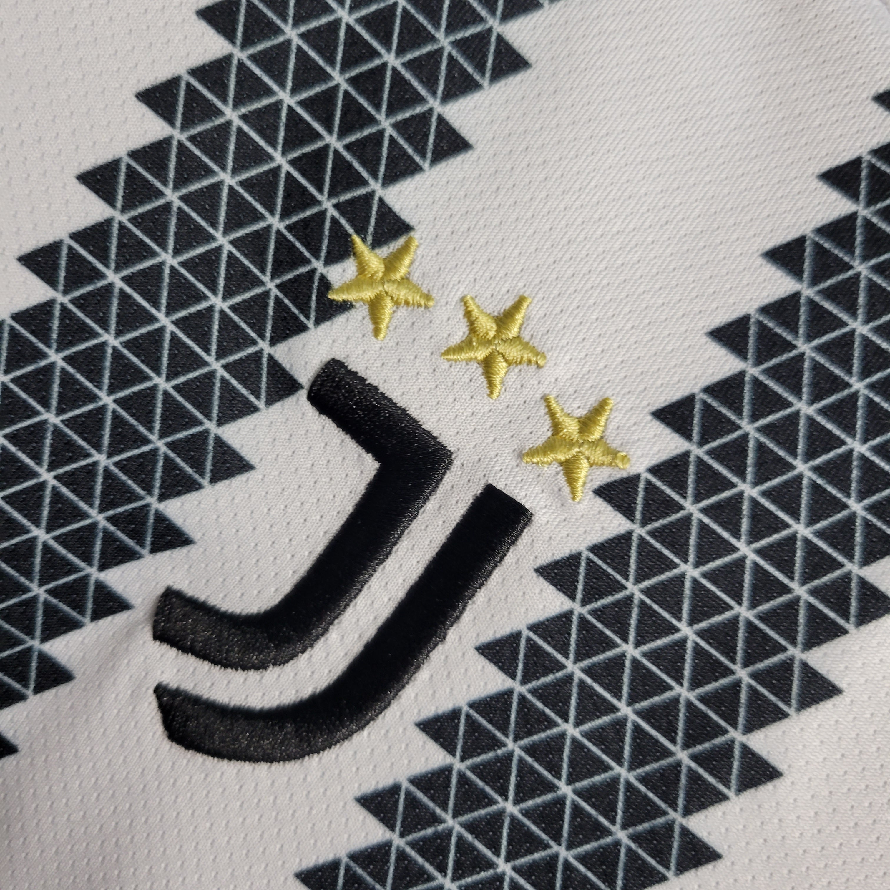 Juventus 2022/23 Primera equipacion (Mini Conjunto)