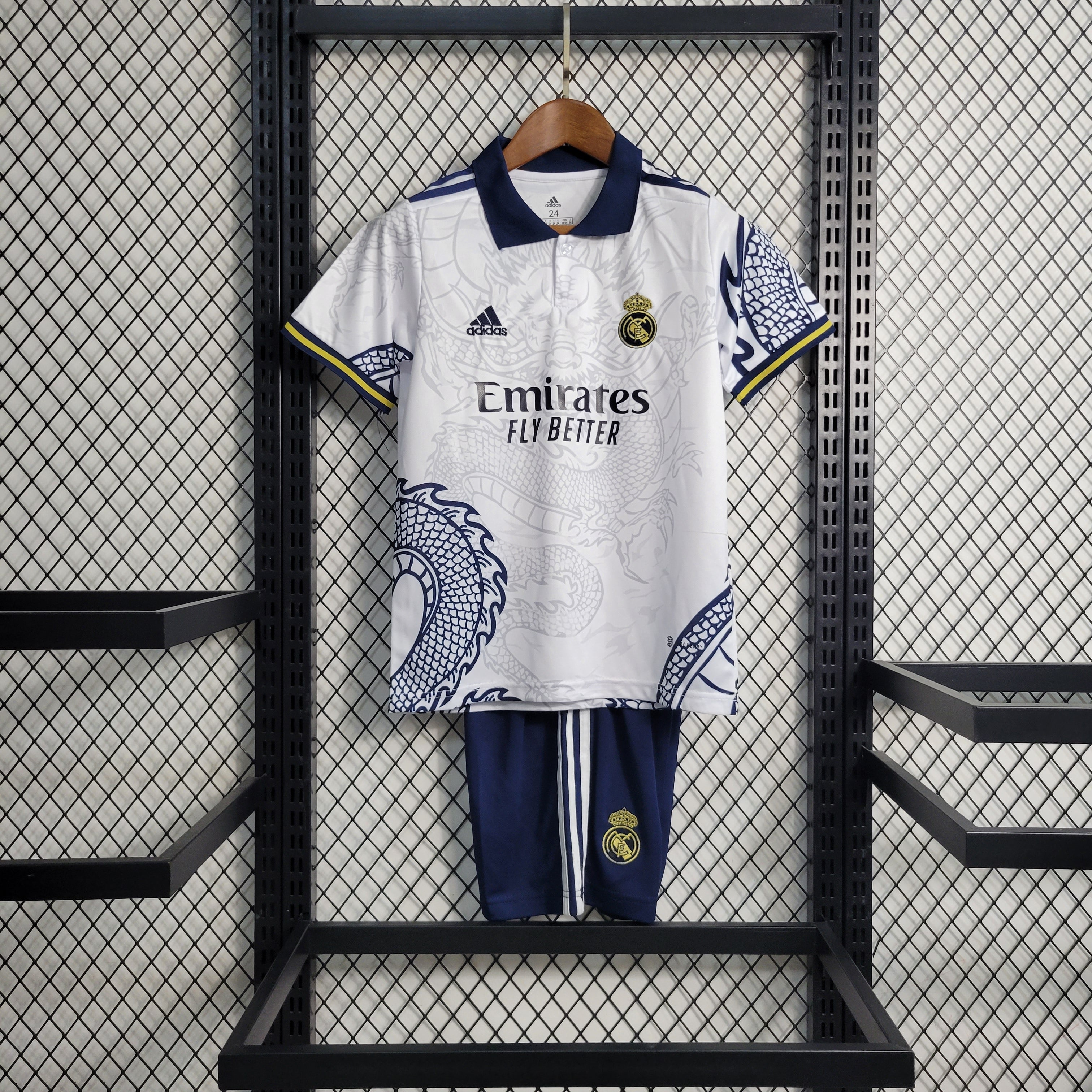 Real Madrid 2023/24 Limited Edition (Mini Conjunto)
