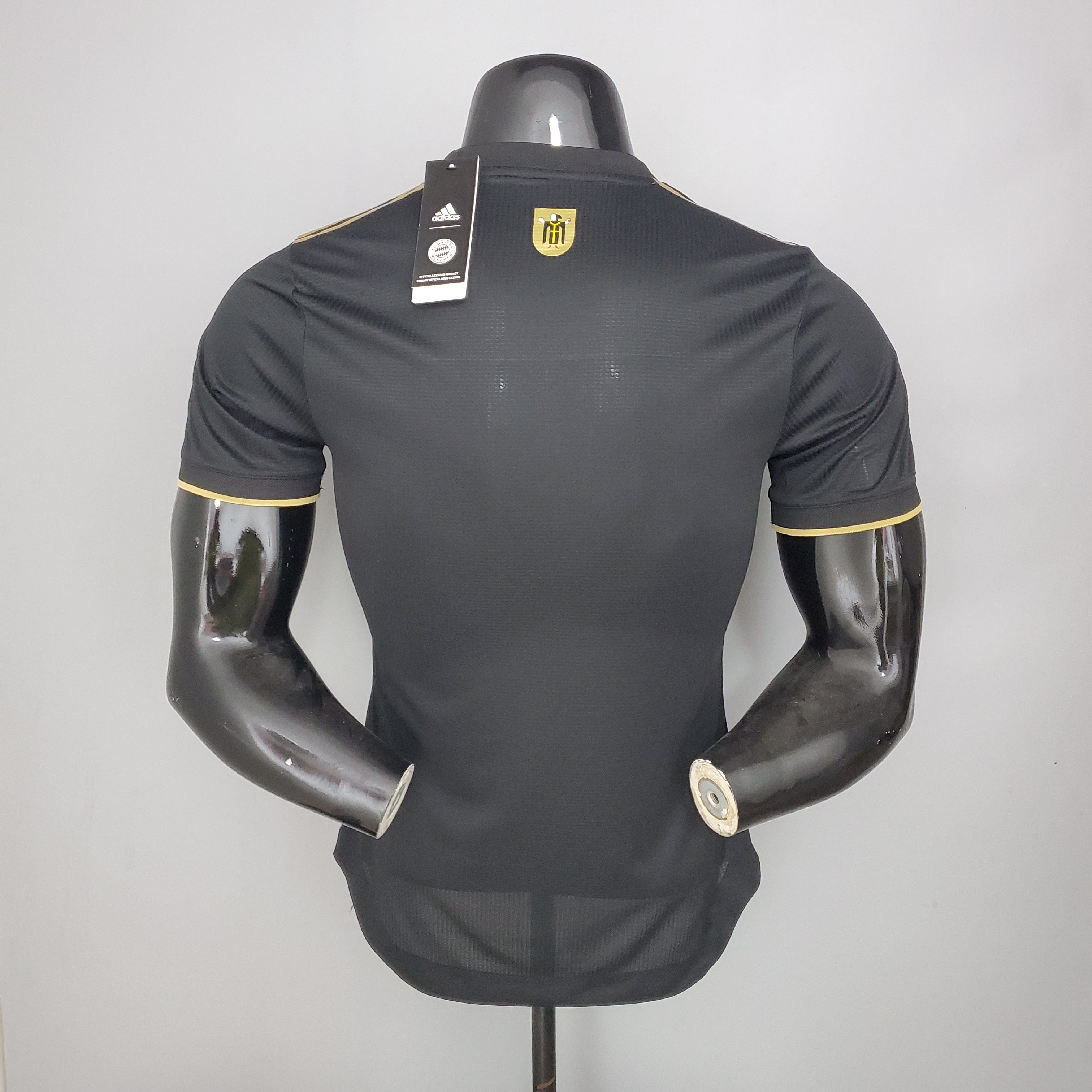 Bayern de Munich 2021/22 Vapor Match (Segunda equipación)