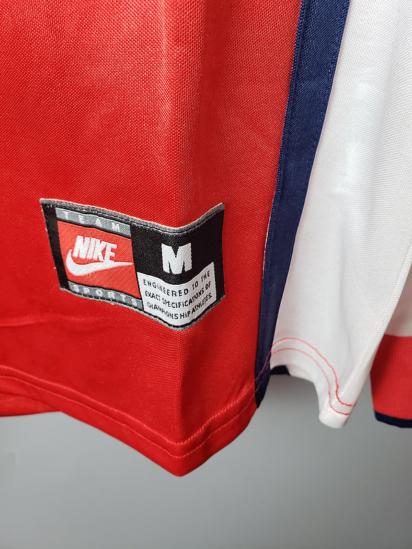 Arsenal 98/99 (Primera equipación)