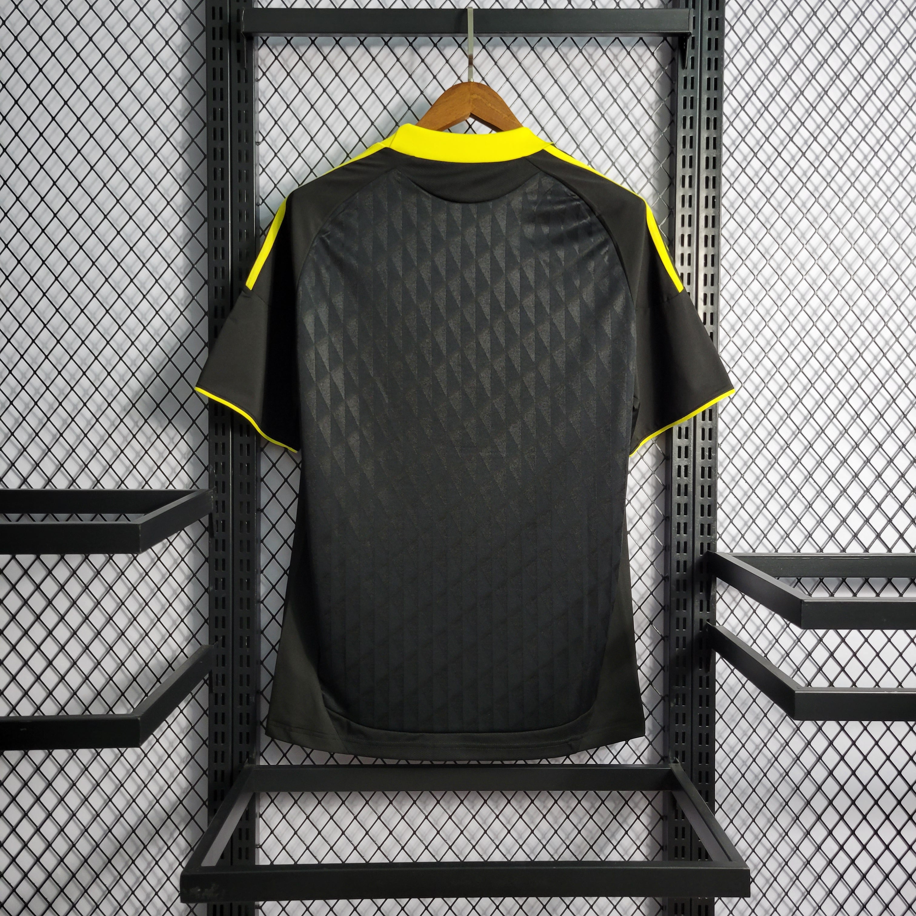 Retro Liverpool 2010/11 (Edition Black)